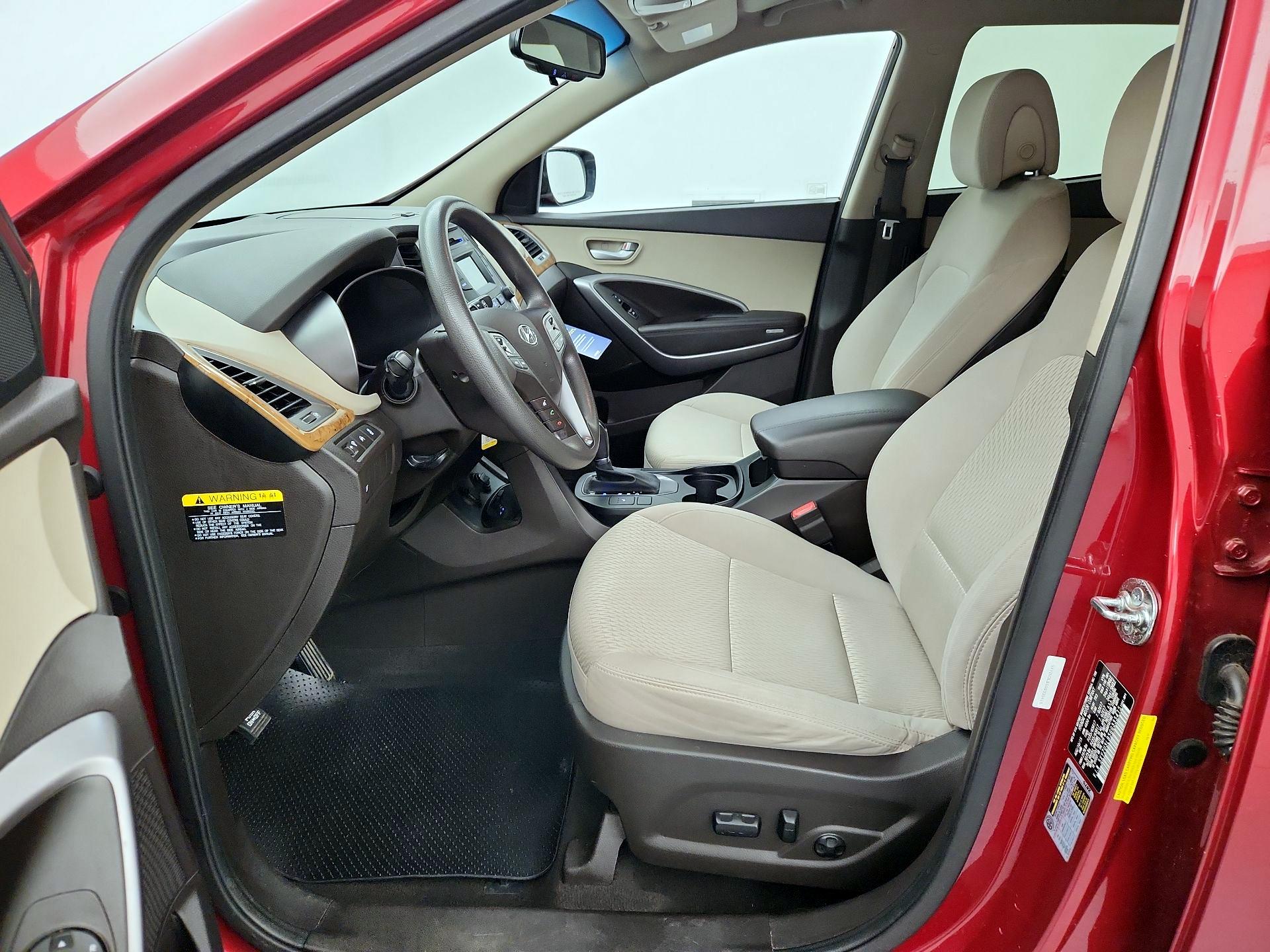 Thumbnail: 2016 Hyundai Santa Fe - 11