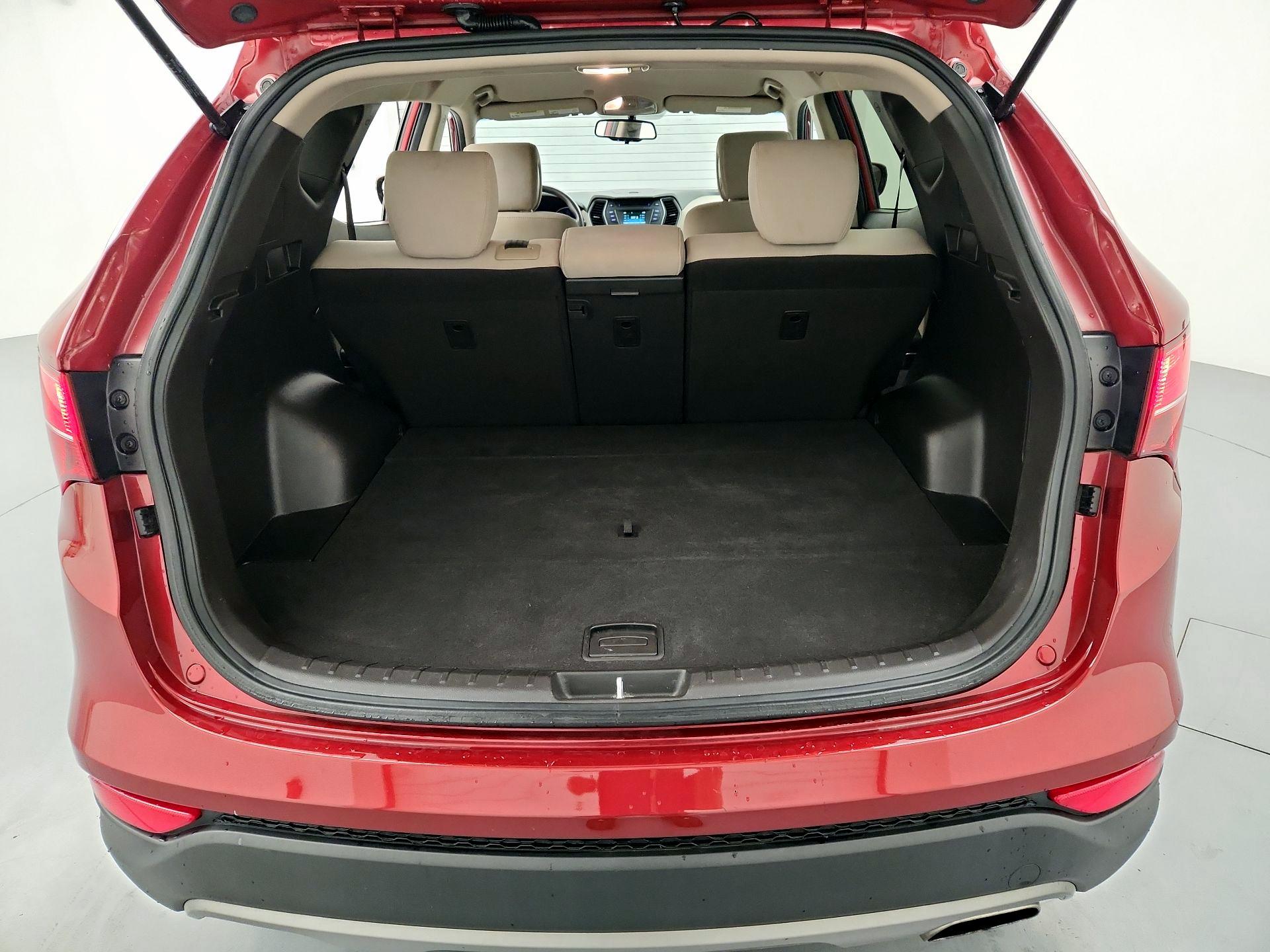 Thumbnail: 2016 Hyundai Santa Fe - 20