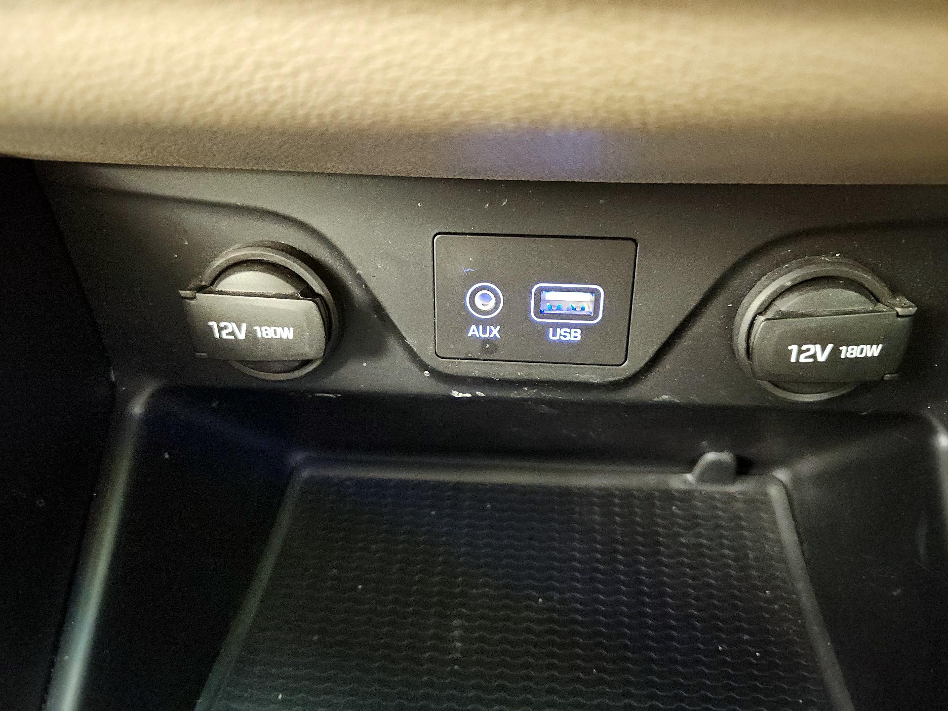 Thumbnail: 2017 Hyundai Tucson - 19