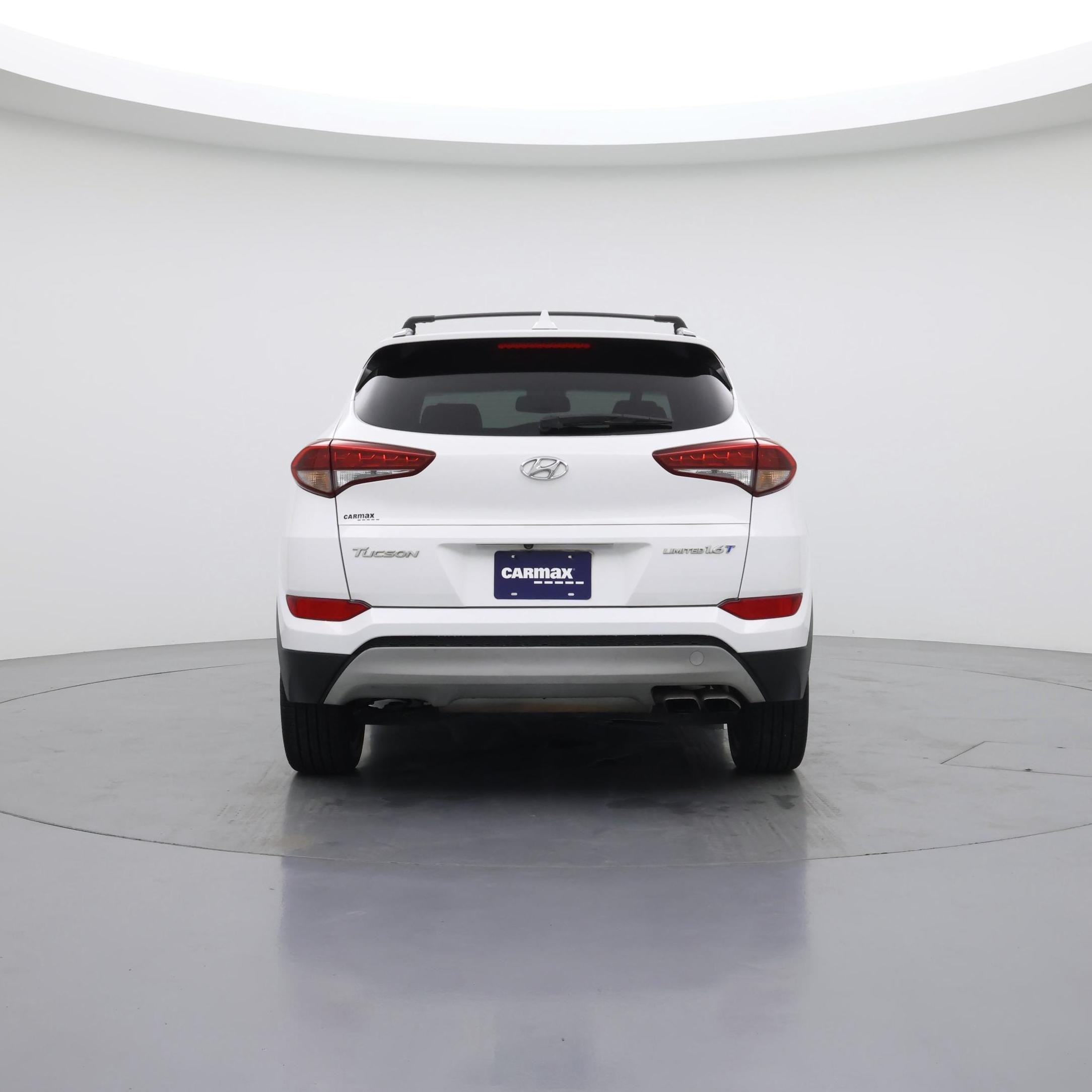 Thumbnail: 2017 Hyundai Tucson - 3
