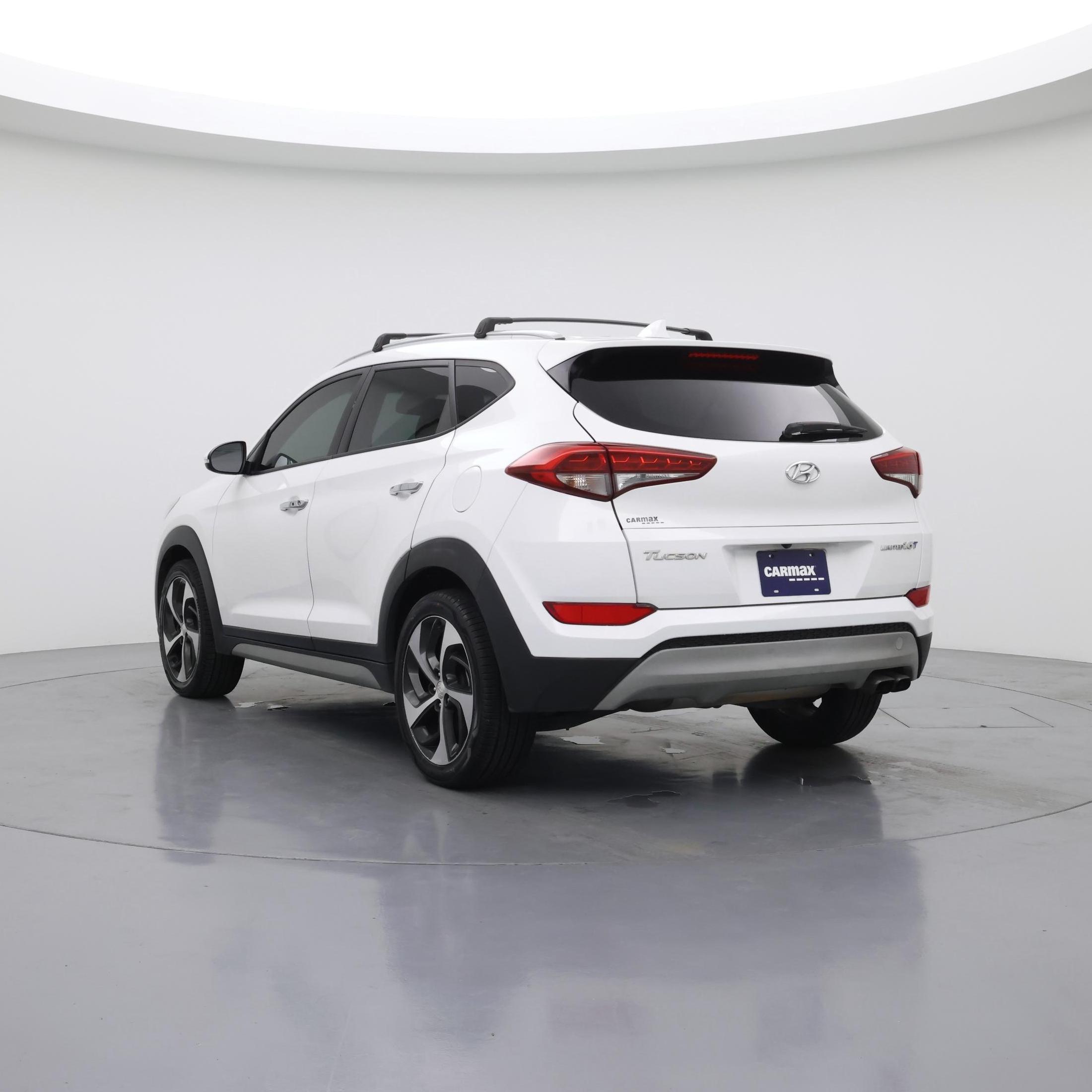 Thumbnail: 2017 Hyundai Tucson - 4
