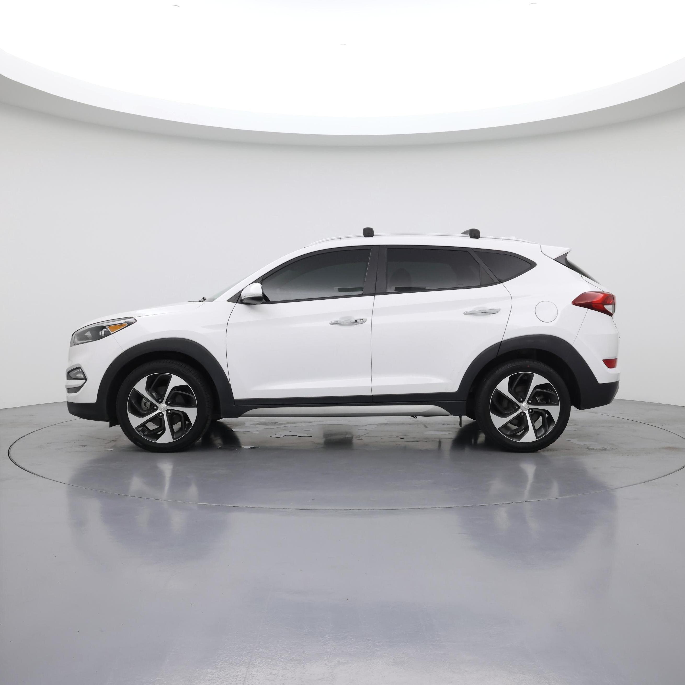 Thumbnail: 2017 Hyundai Tucson - 7