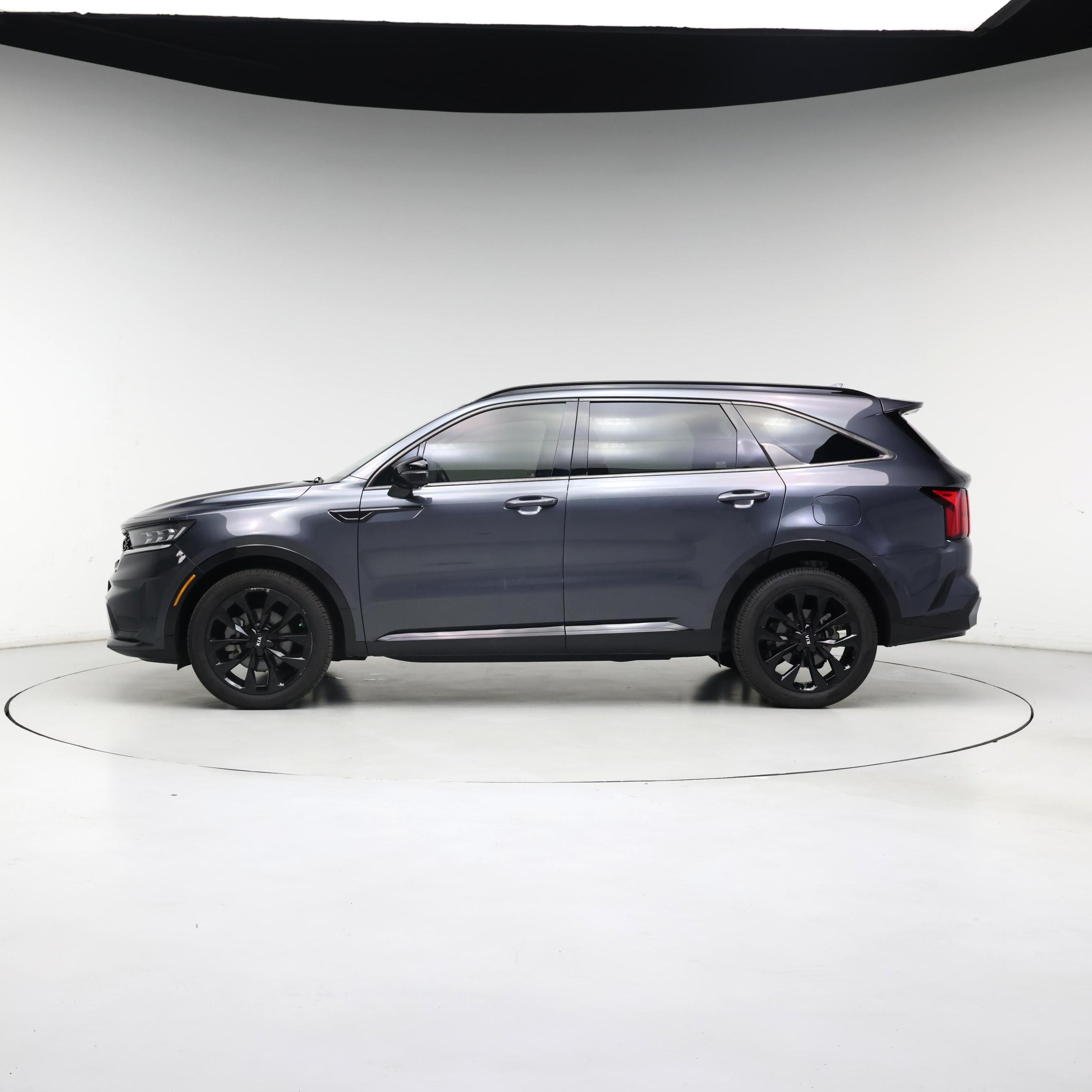 Thumbnail: 2021 Kia Sorento - 3