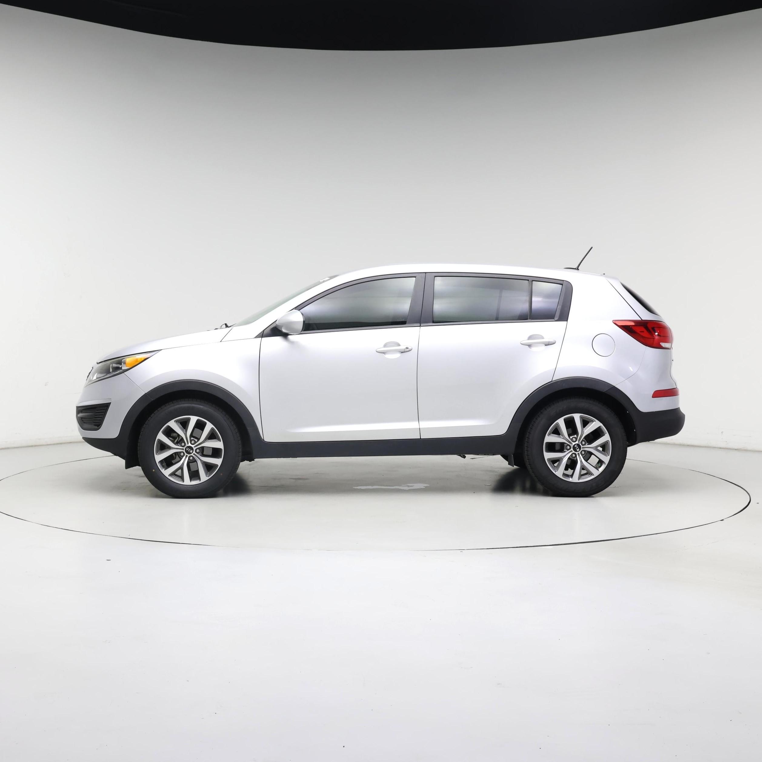Thumbnail: 2015 Kia Sportage - 3