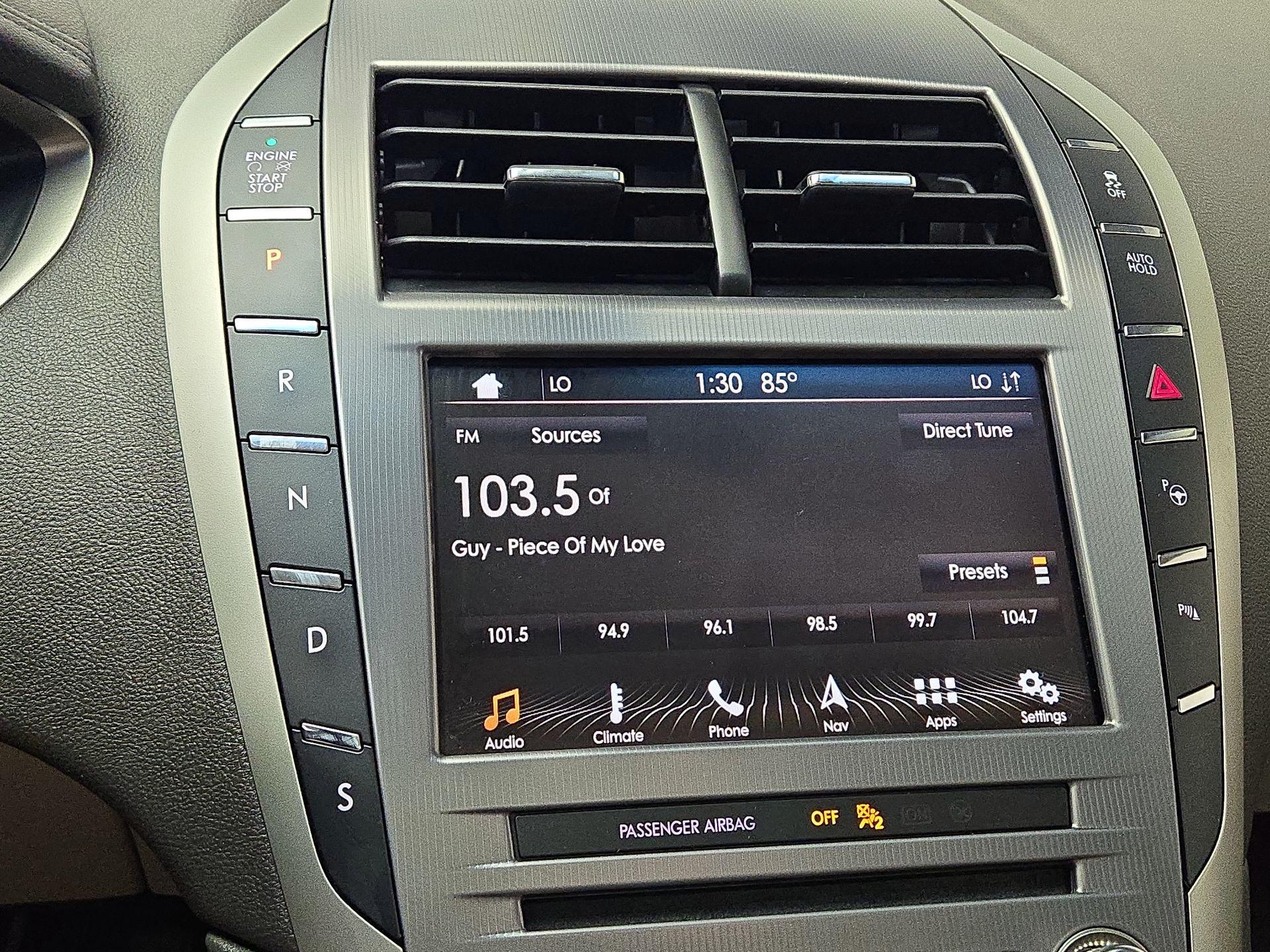 Thumbnail: 2019 Lincoln MKZ - 18