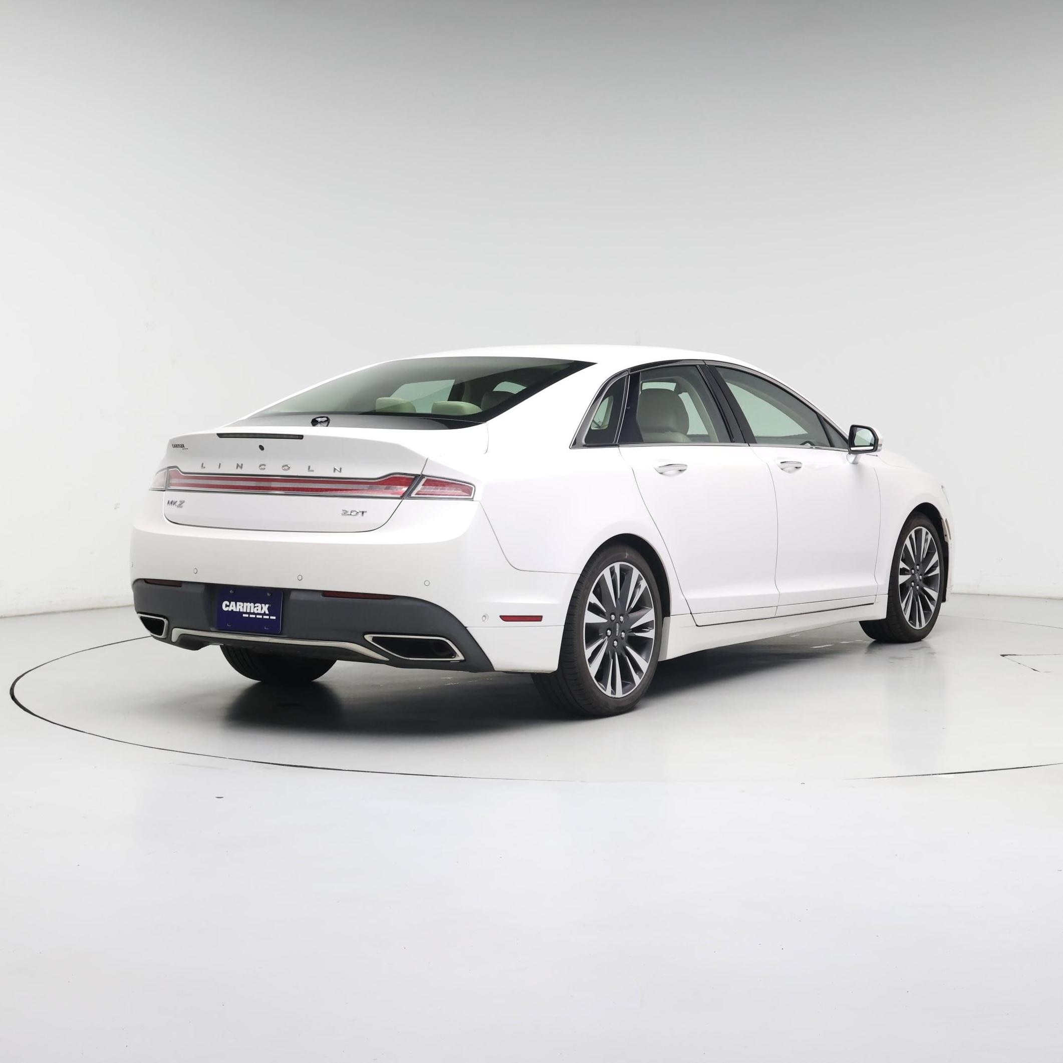 Thumbnail: 2019 Lincoln MKZ - 8