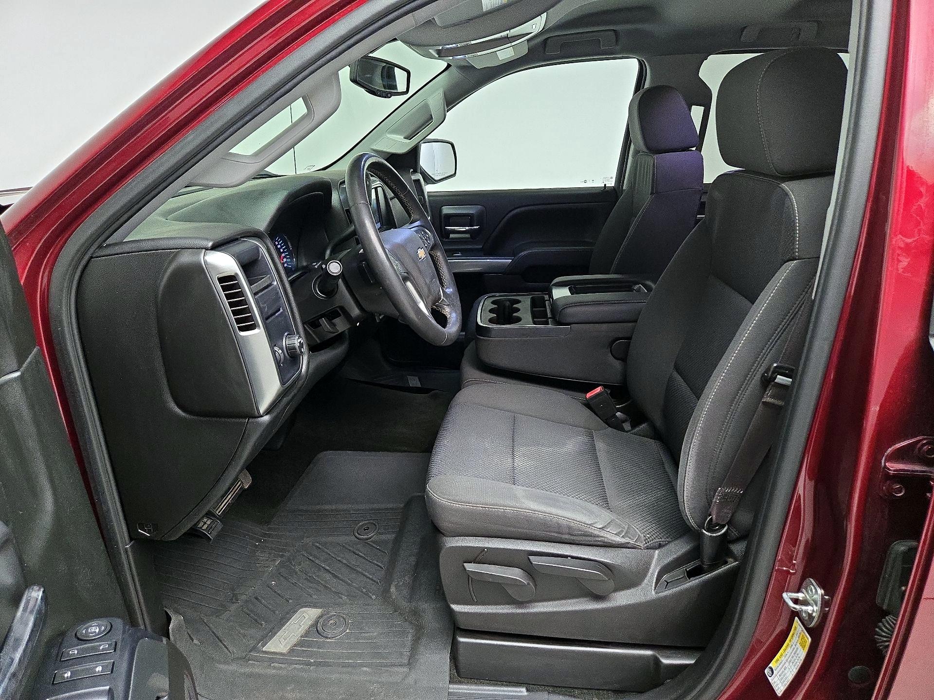 Thumbnail: 2017 Chevrolet Silverado 1500 - 11