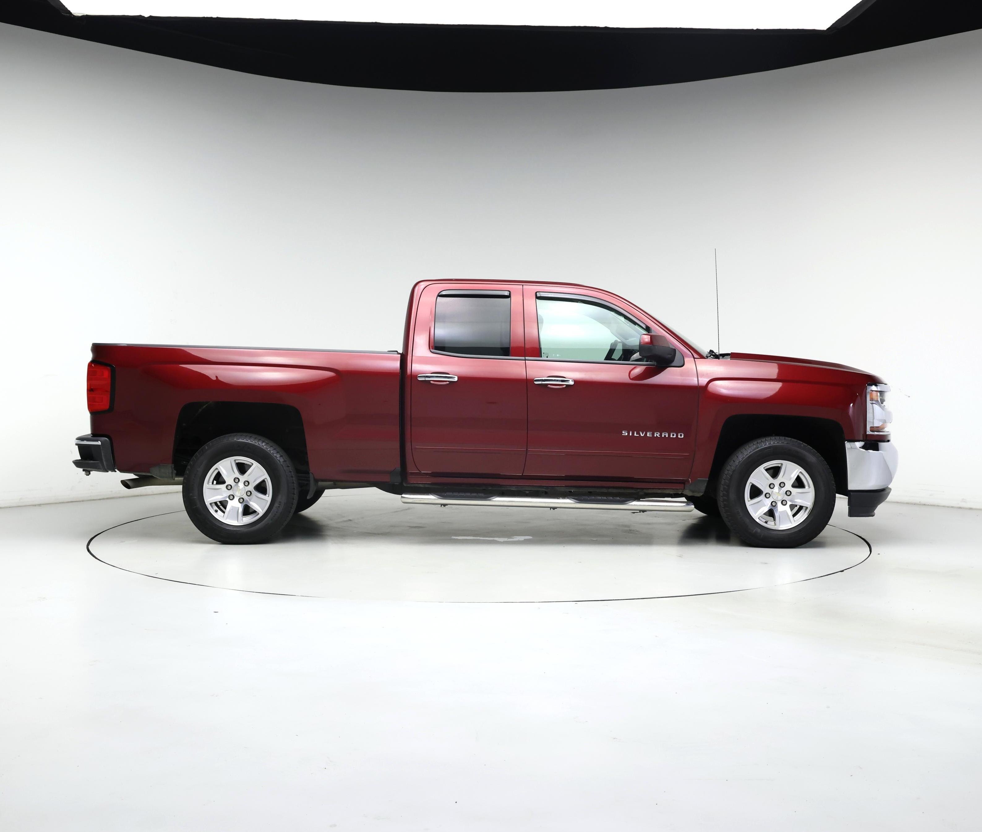 Thumbnail: 2017 Chevrolet Silverado 1500 - 7