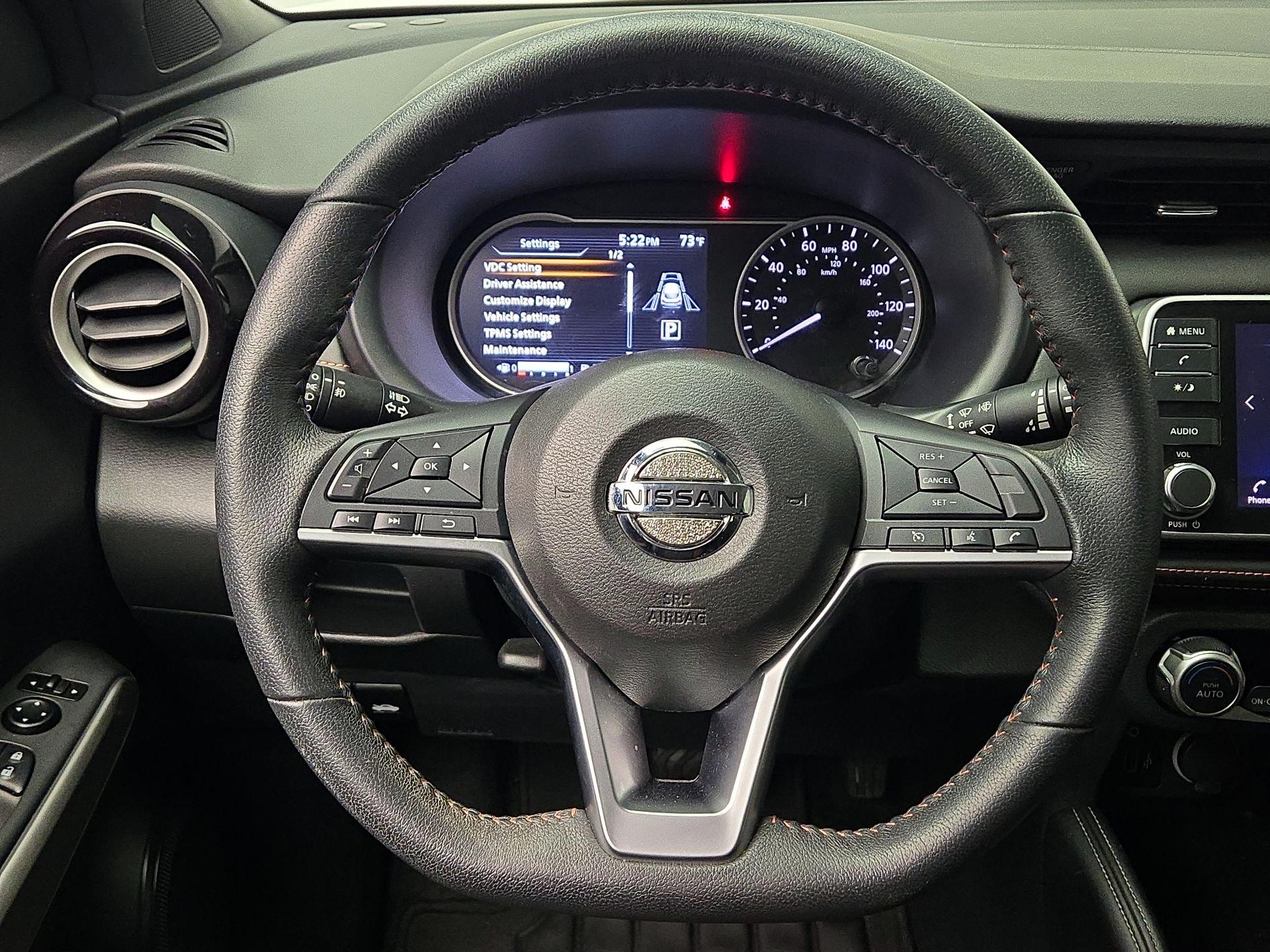 Thumbnail: 2020 Nissan Kicks - 10