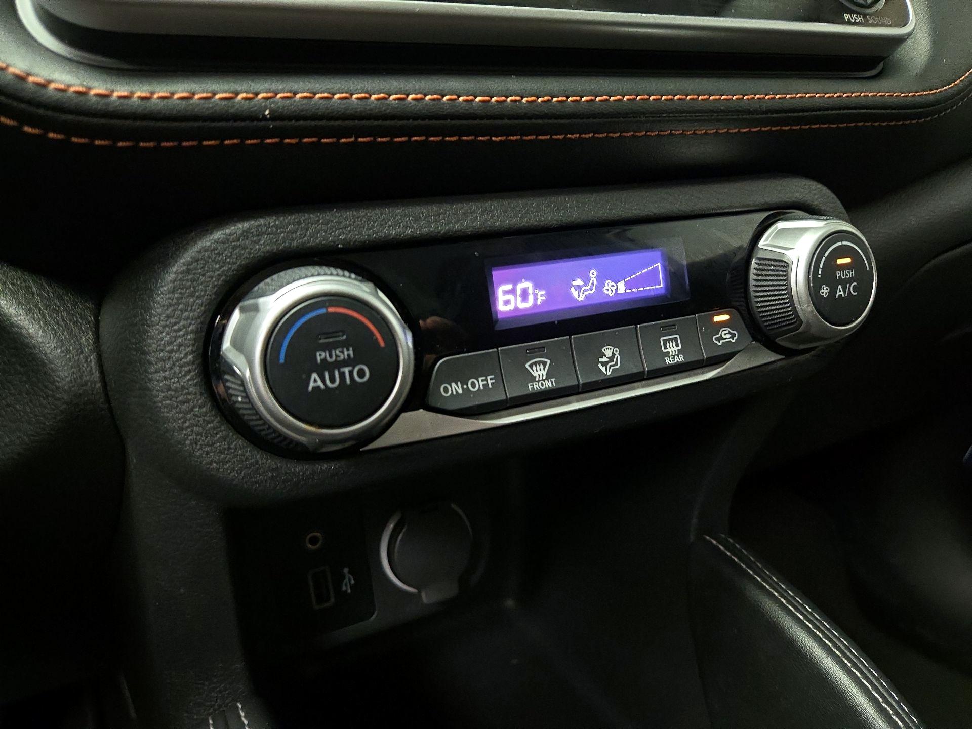 Thumbnail: 2020 Nissan Kicks - 16