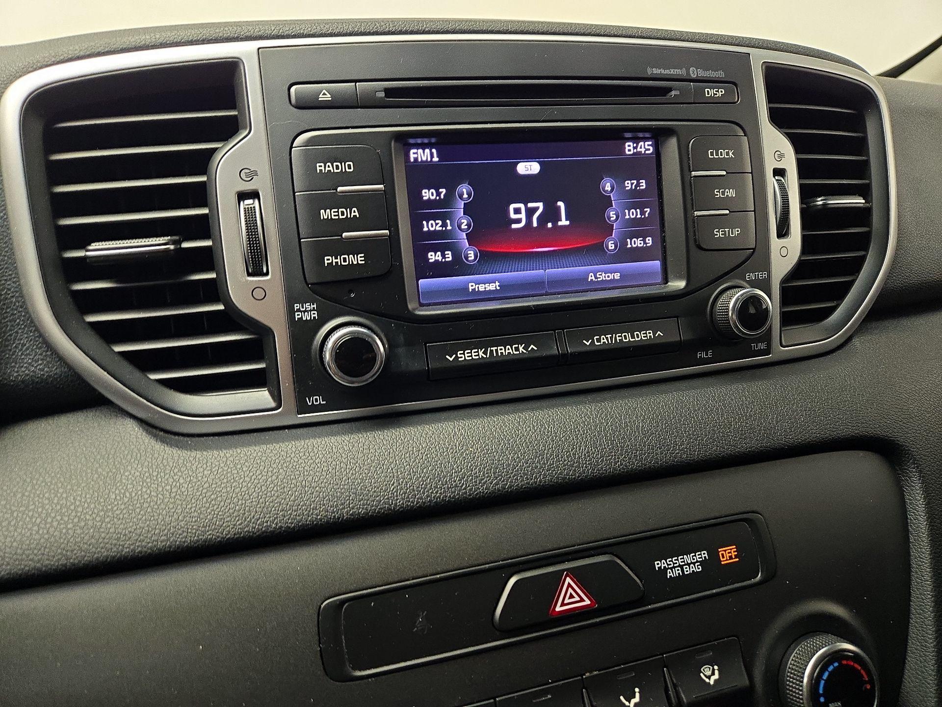 Thumbnail: 2017 Kia Sportage - 15