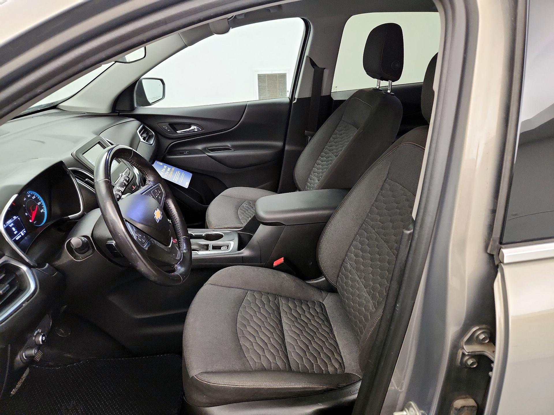 Thumbnail: 2018 Chevrolet Equinox - 11