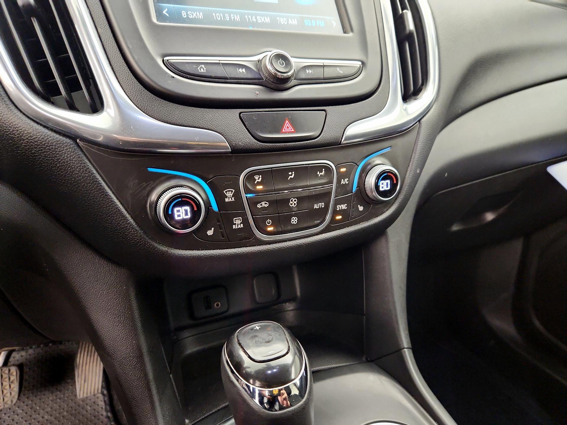 Thumbnail: 2018 Chevrolet Equinox - 16