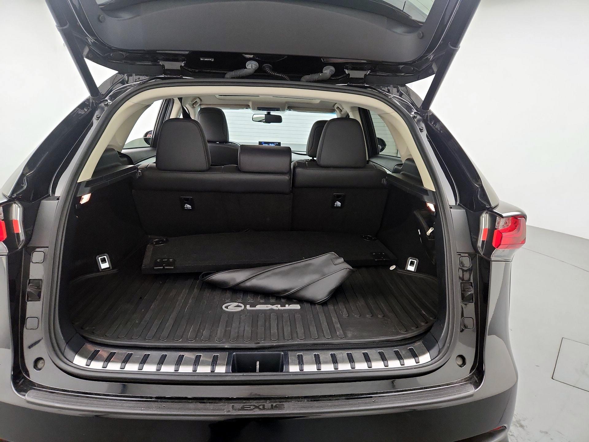 Thumbnail: 2016 Lexus NX - 19
