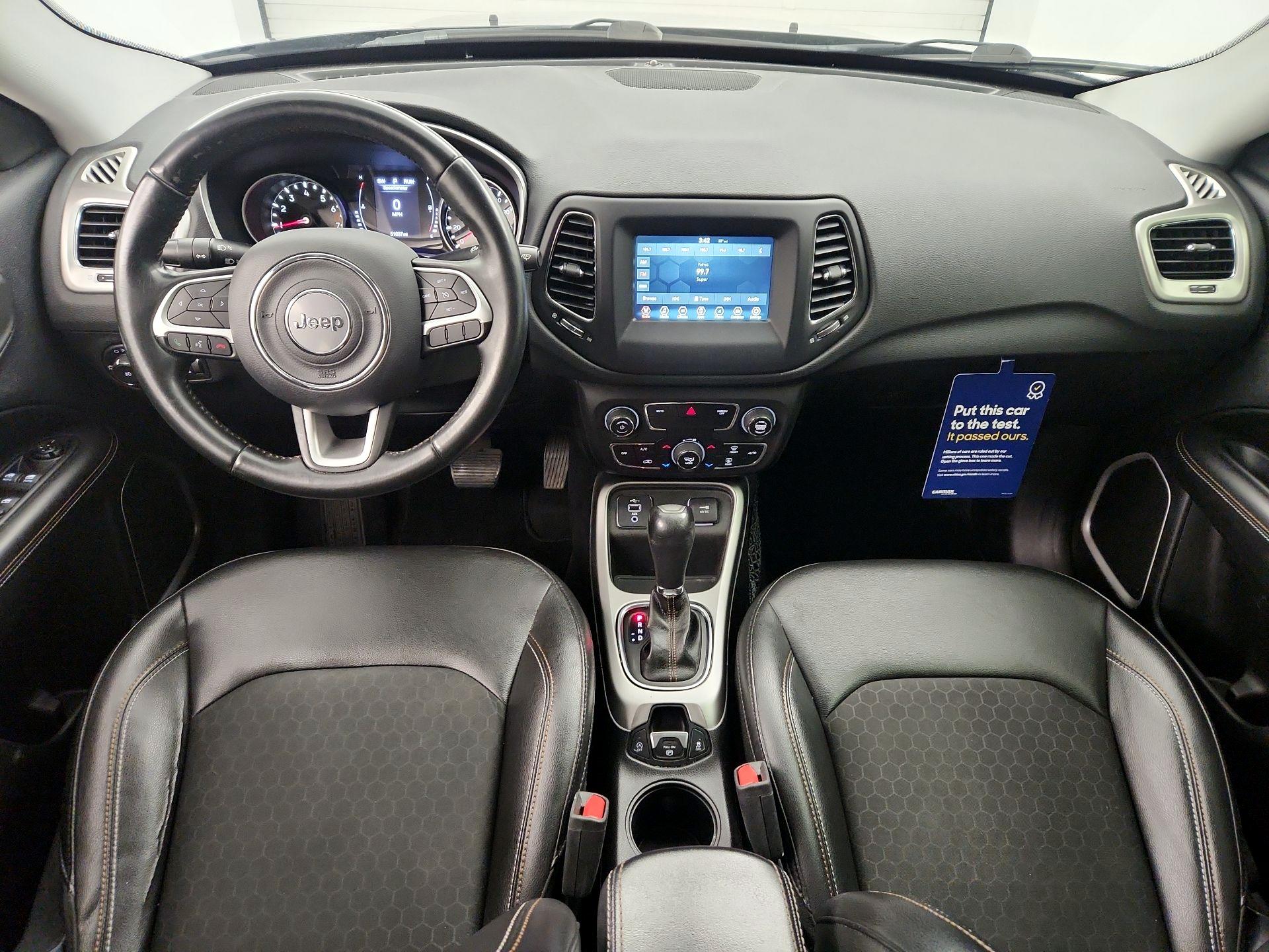 Thumbnail: 2019 Jeep Compass - 9