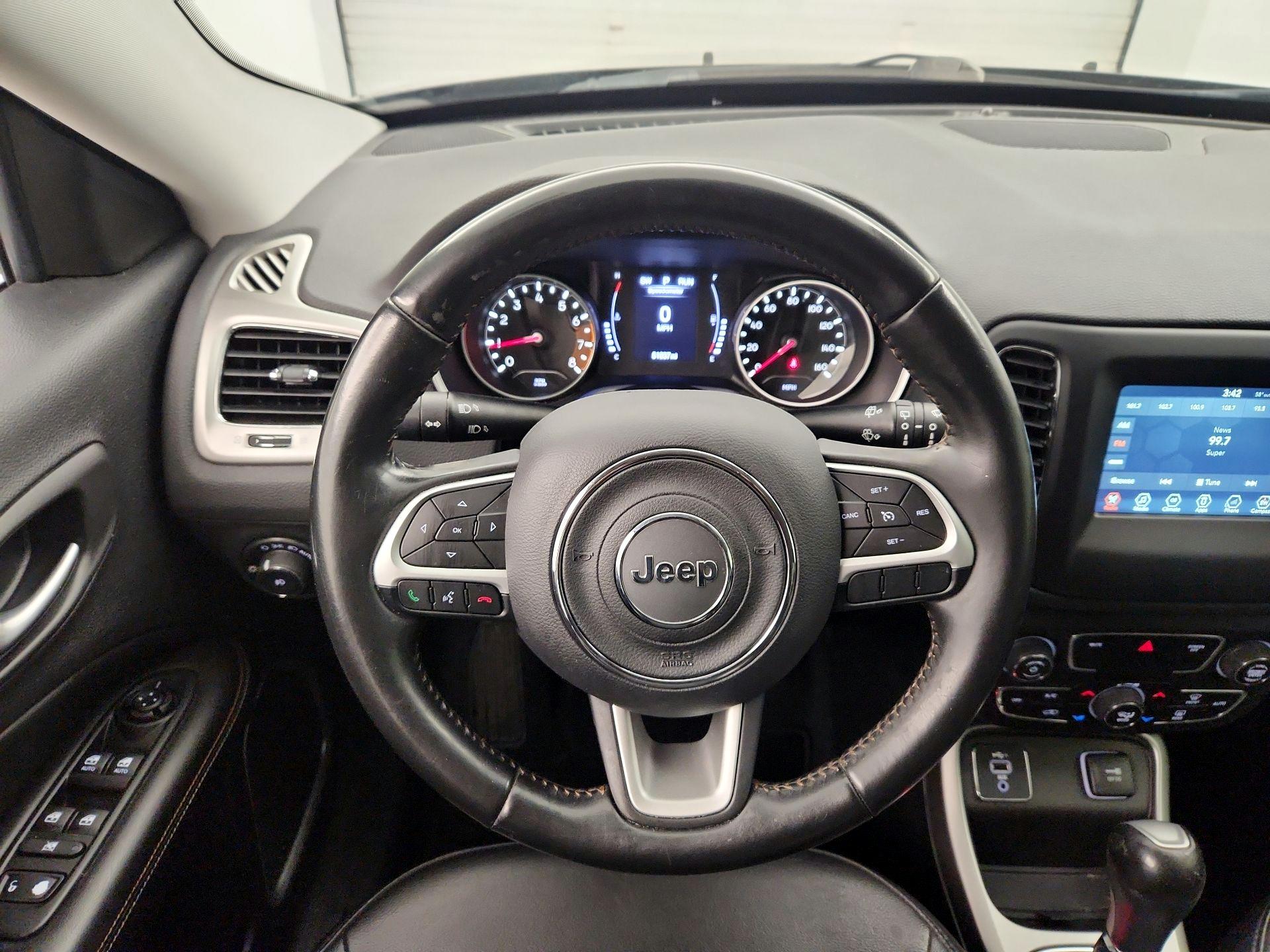 Thumbnail: 2019 Jeep Compass - 10