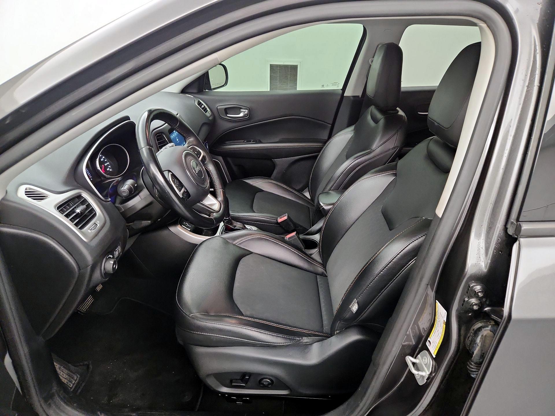 Thumbnail: 2019 Jeep Compass - 11