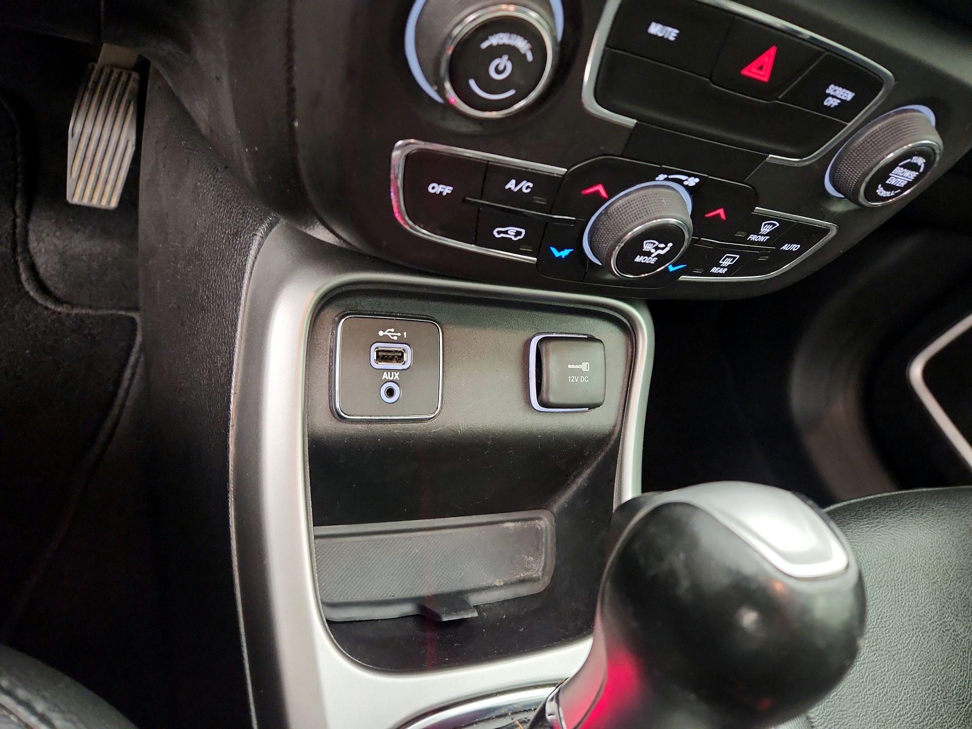 Thumbnail: 2019 Jeep Compass - 18