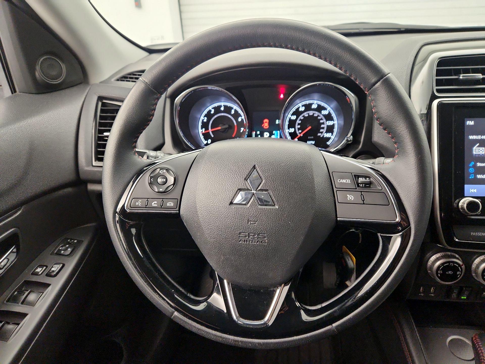 Thumbnail: 2021 Mitsubishi Outlander Sport - 10