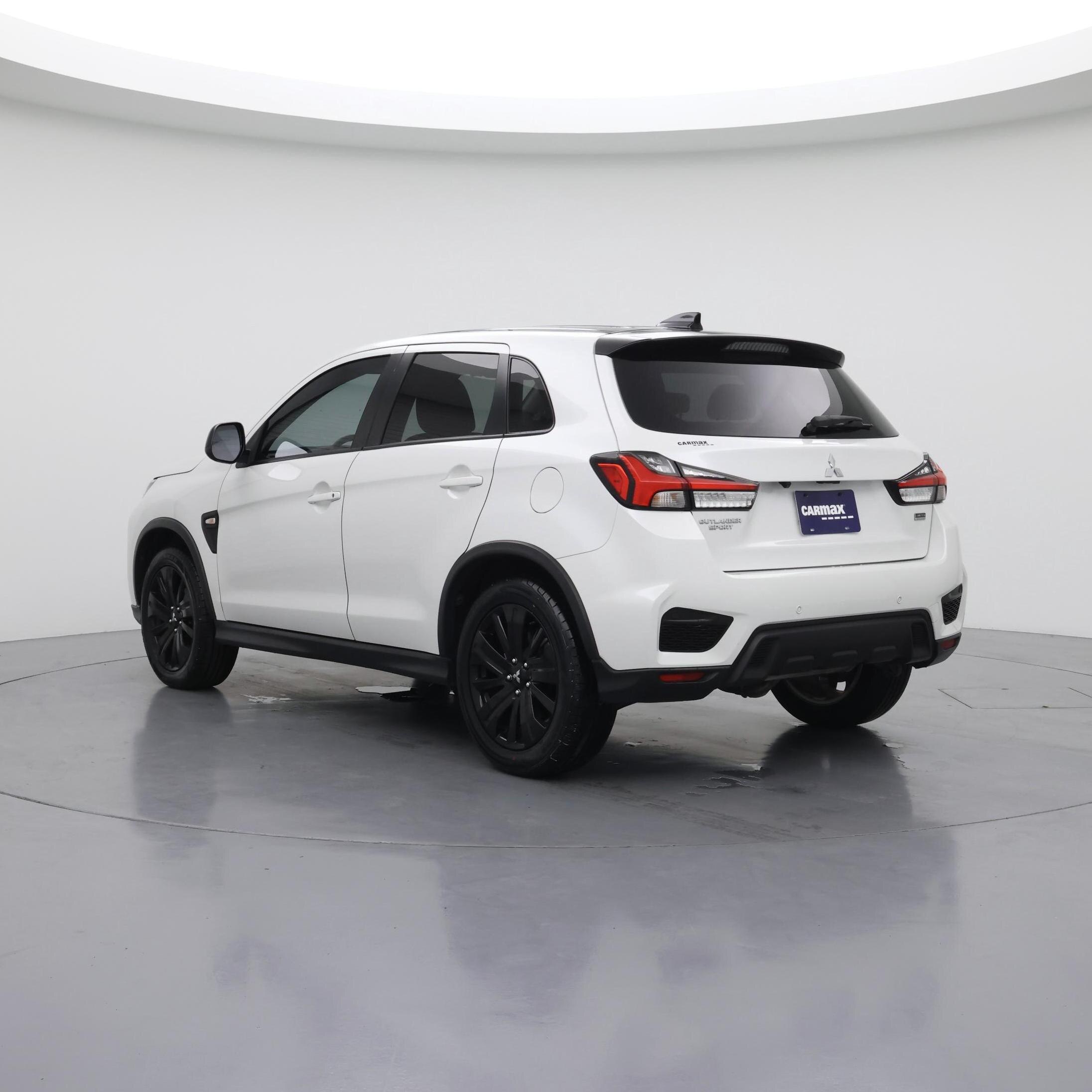 Thumbnail: 2021 Mitsubishi Outlander Sport - 2