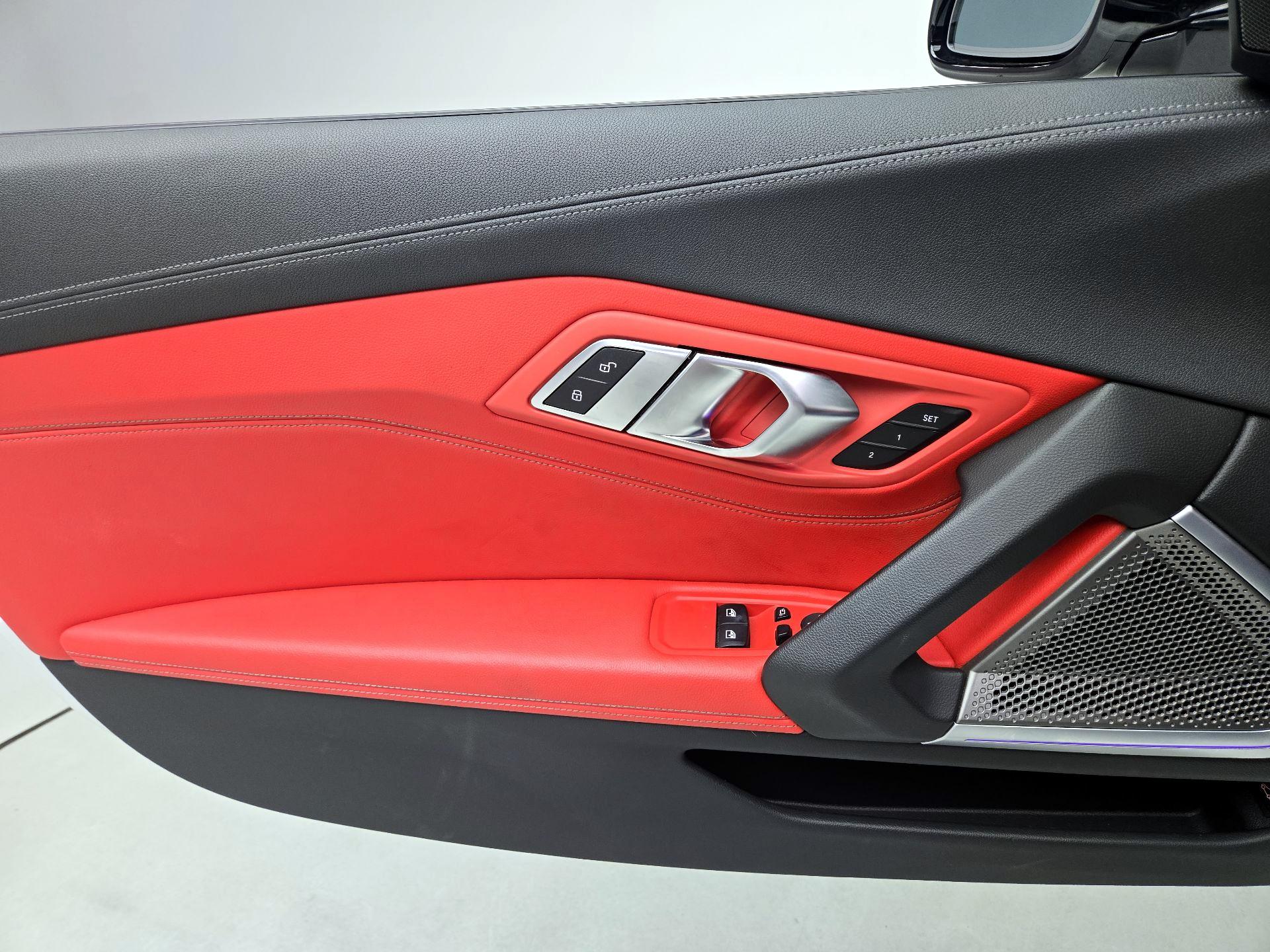 Thumbnail: 2020 BMW Z4 - 12