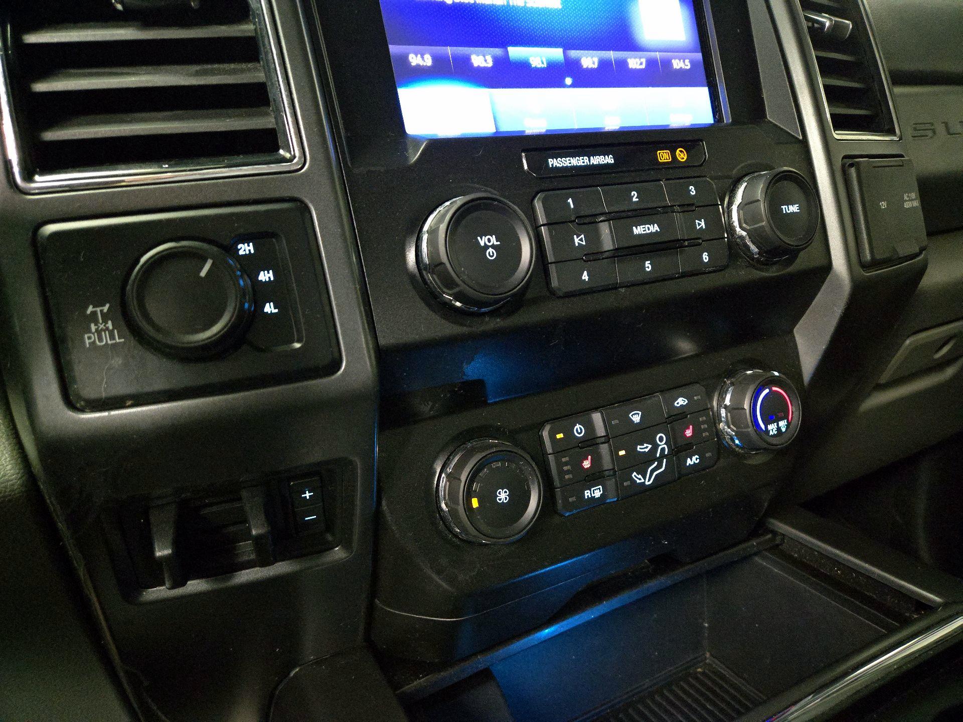 Thumbnail: 2020 Ford F-250 - 16