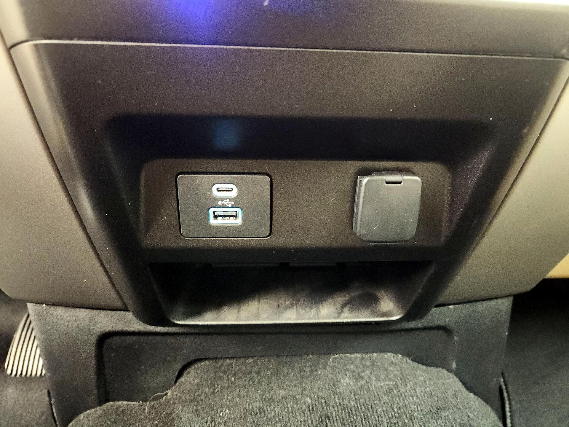 Thumbnail: 2021 Ford F-350 - 19