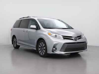 2020 Toyota Sienna XLE