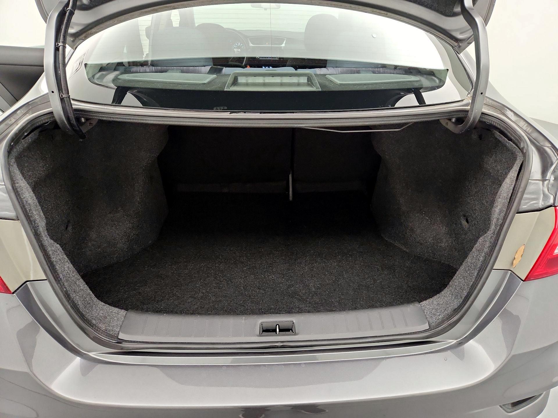 Thumbnail: 2019 Nissan Sentra - 20