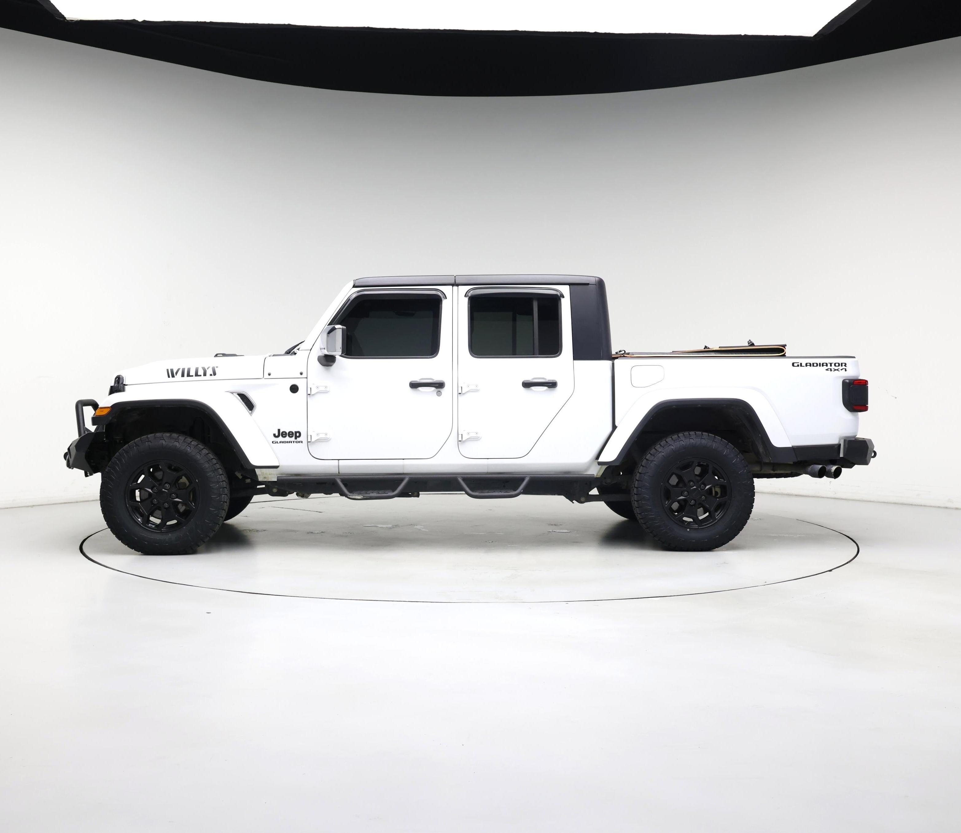 Thumbnail: 2021 Jeep Gladiator - 3