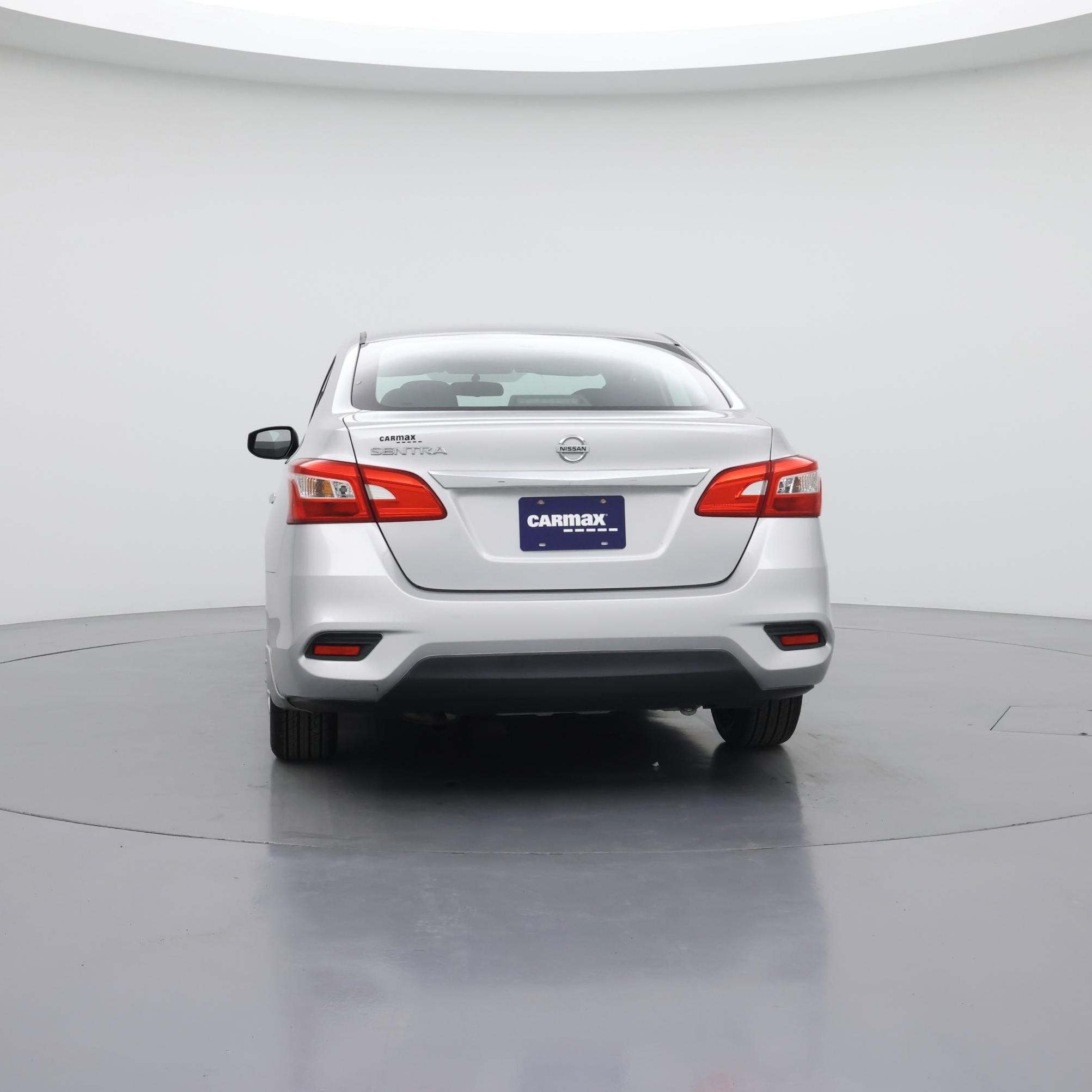 Thumbnail: 2017 Nissan Sentra - 6