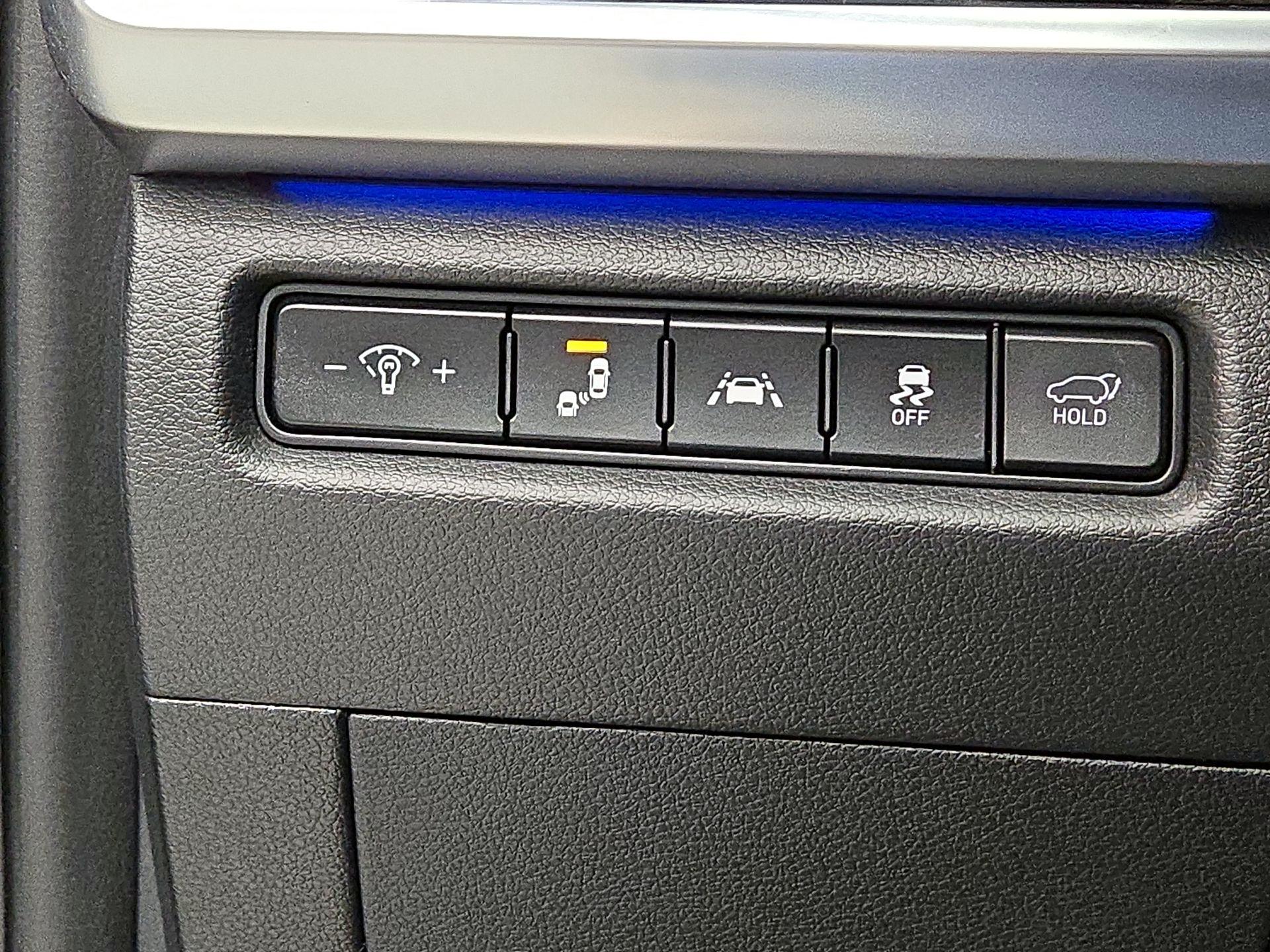 Thumbnail: 2020 Kia Telluride - 13