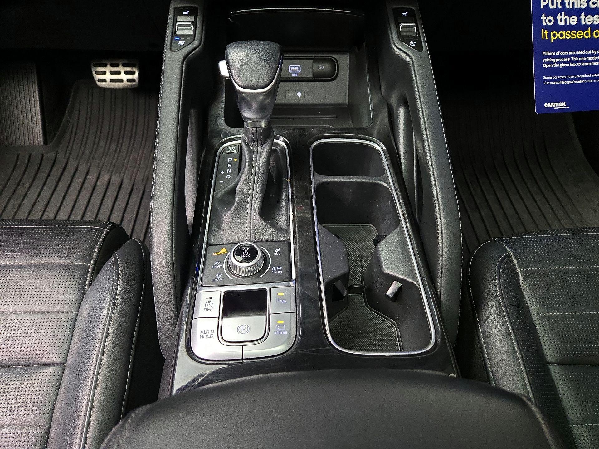 Thumbnail: 2020 Kia Telluride - 18