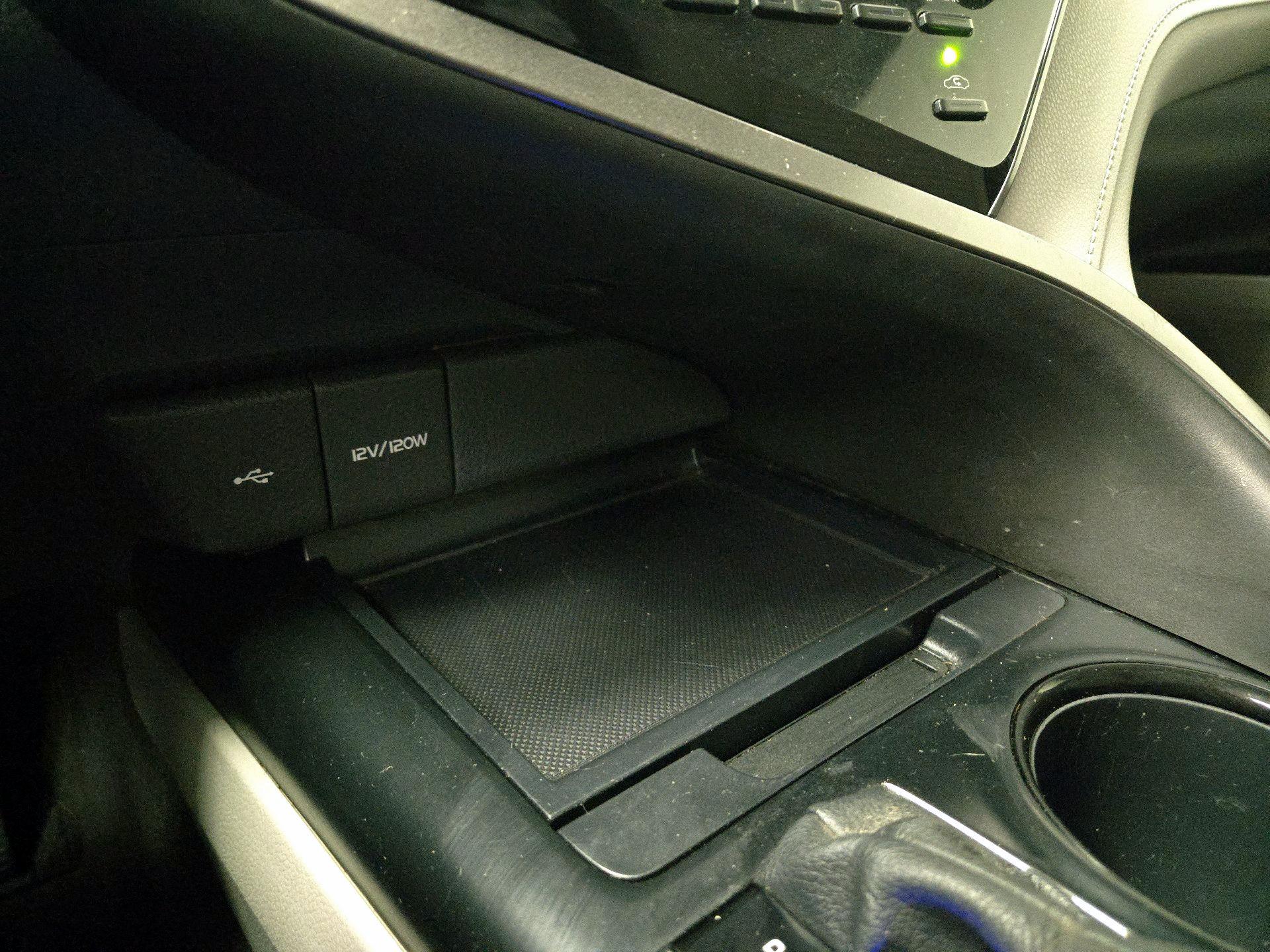 Thumbnail: 2020 Toyota Camry - 18