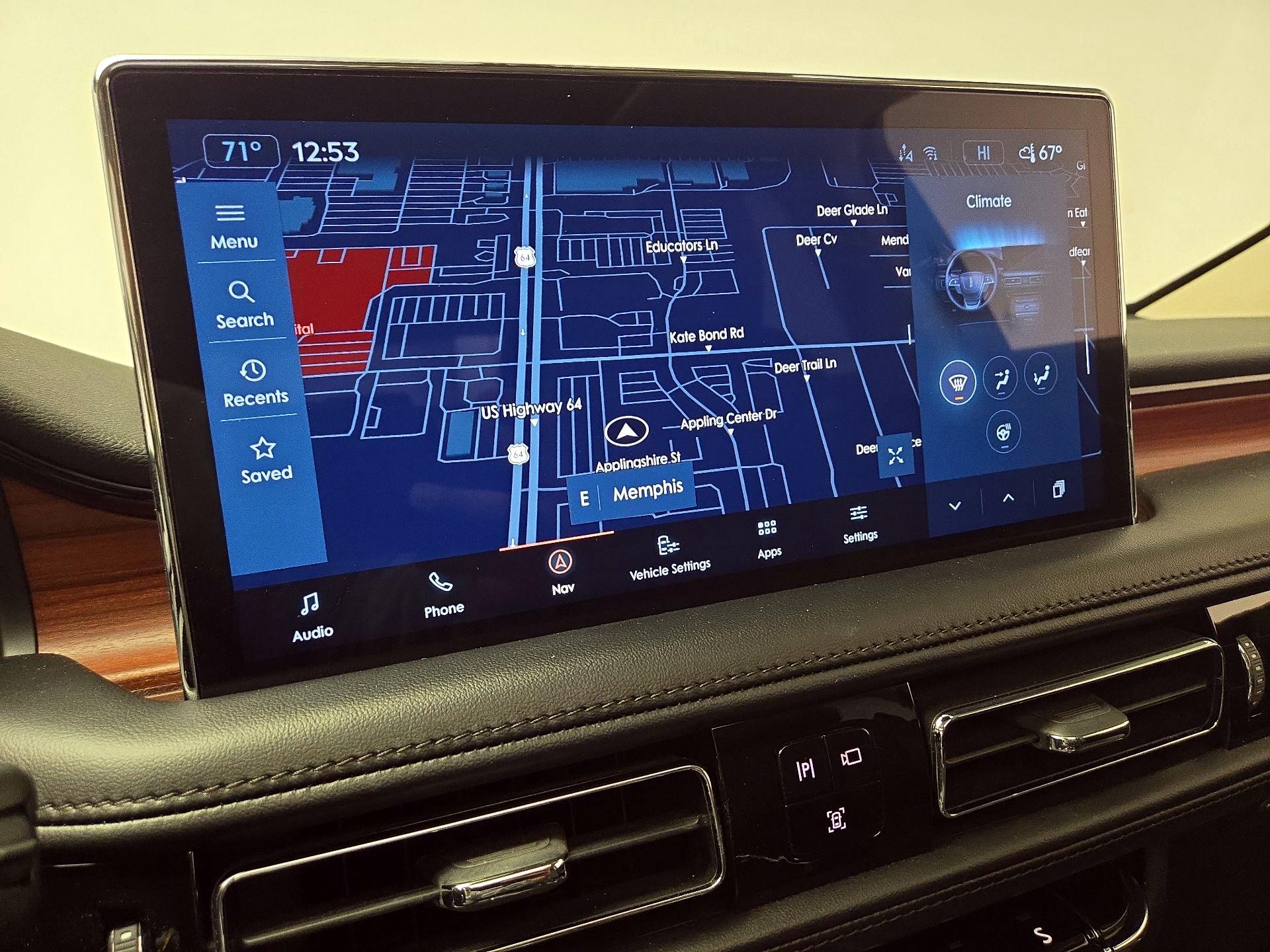 Thumbnail: 2023 Lincoln Nautilus - 14