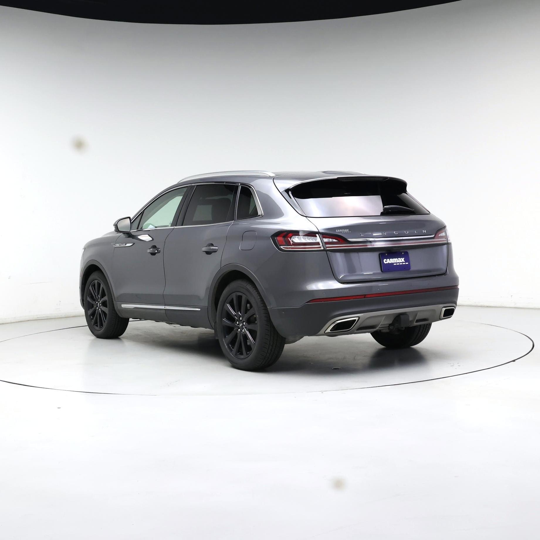 Thumbnail: 2023 Lincoln Nautilus - 2