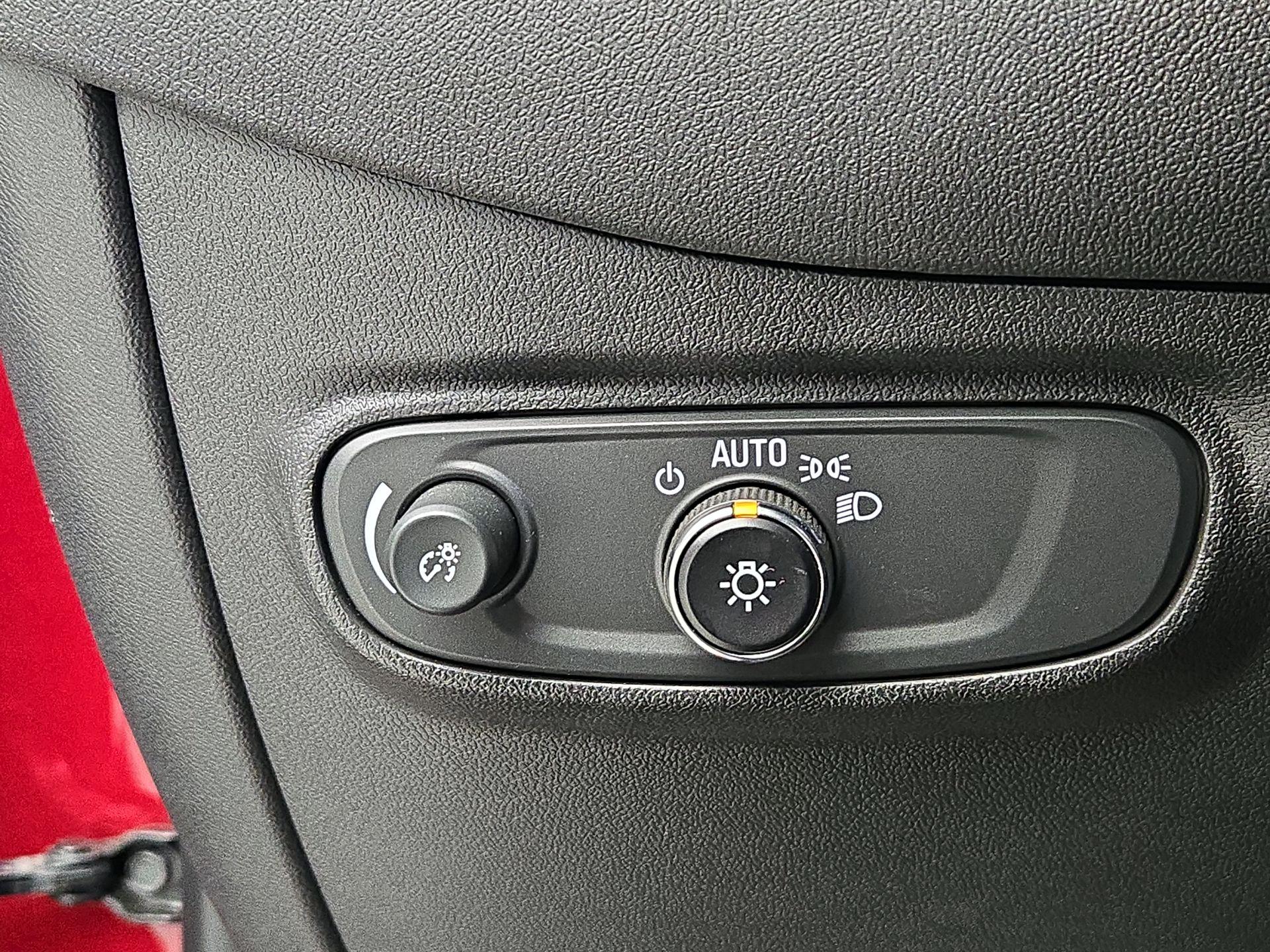 Thumbnail: 2023 Chevrolet Equinox - 13