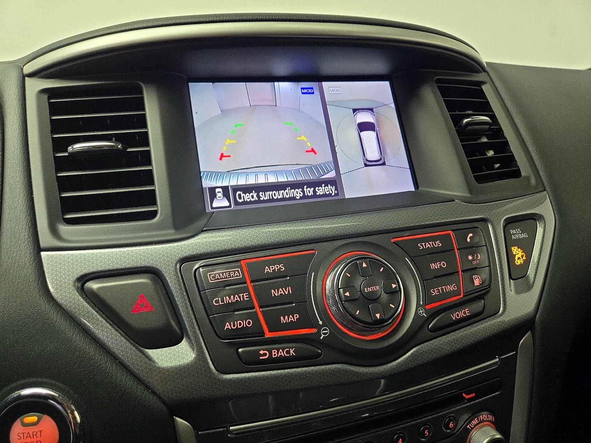 Thumbnail: 2020 Nissan Pathfinder - 15