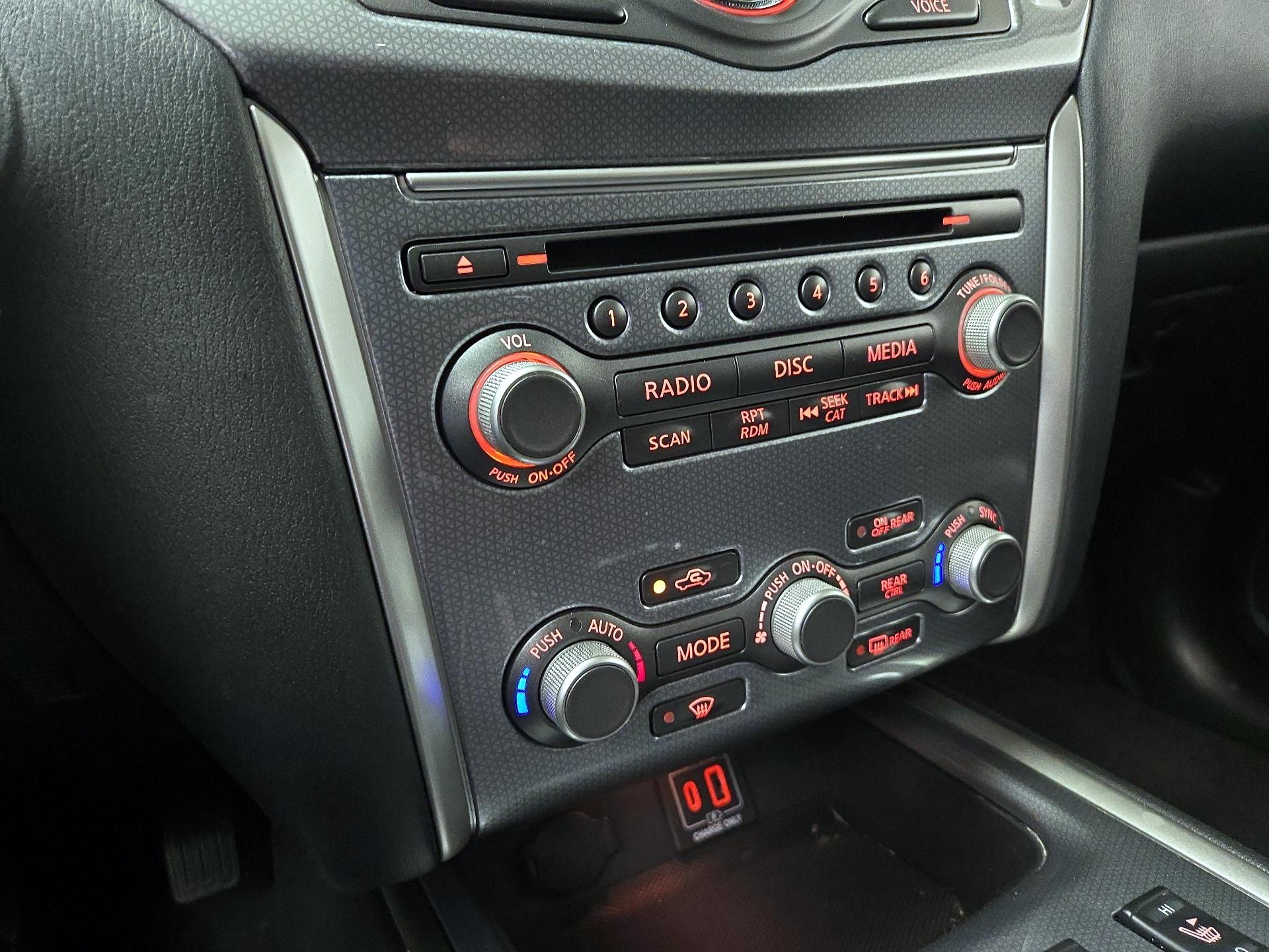 Thumbnail: 2020 Nissan Pathfinder - 17