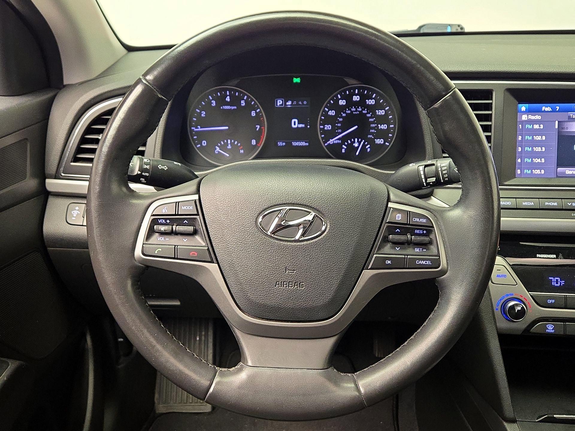 Thumbnail: 2017 Hyundai Elantra - 10