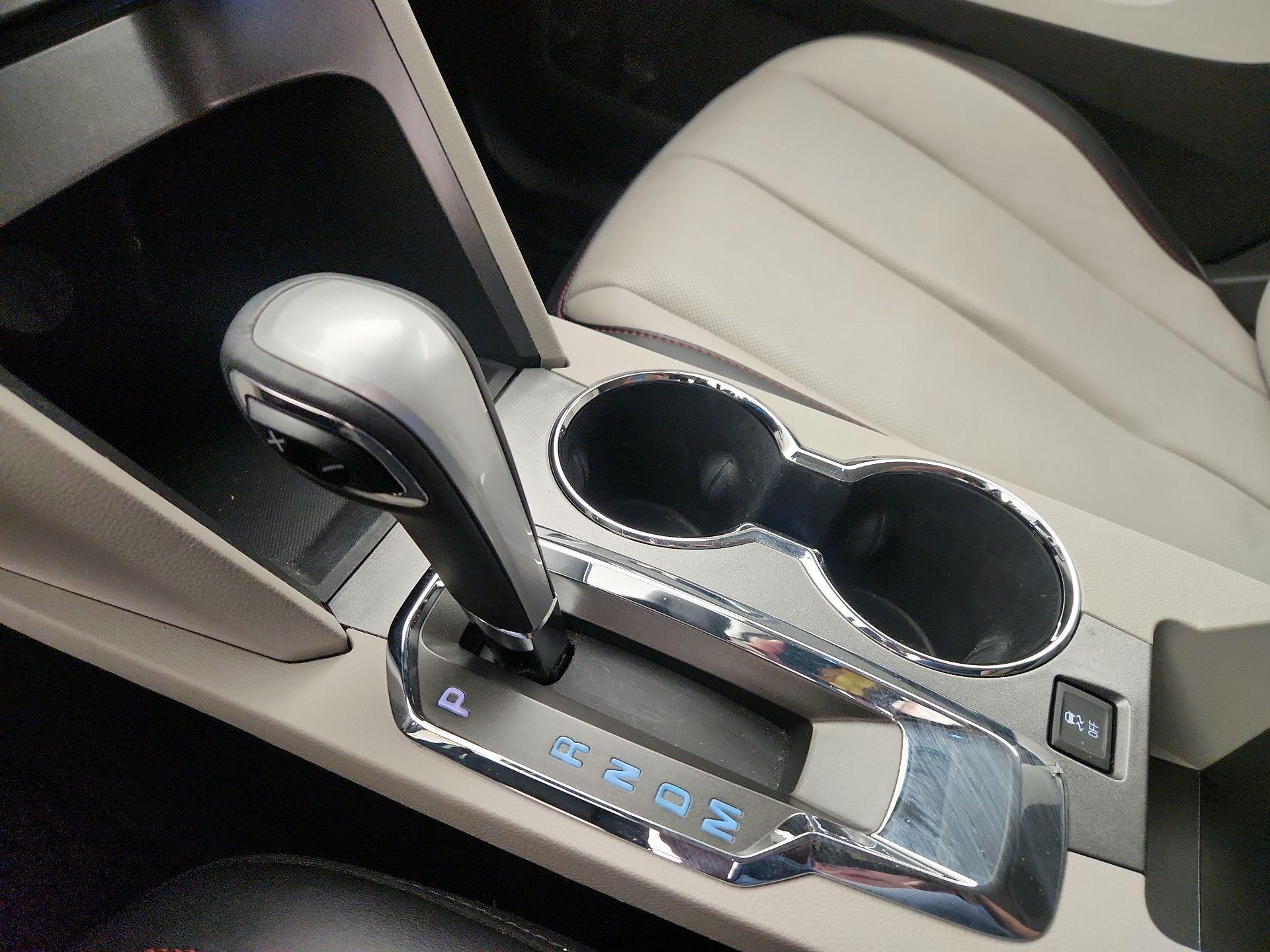 Thumbnail: 2014 Chevrolet Equinox - 18