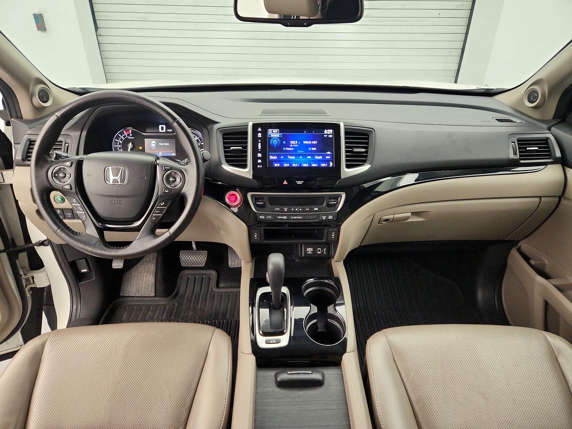 Thumbnail: 2019 Honda Ridgeline - 9