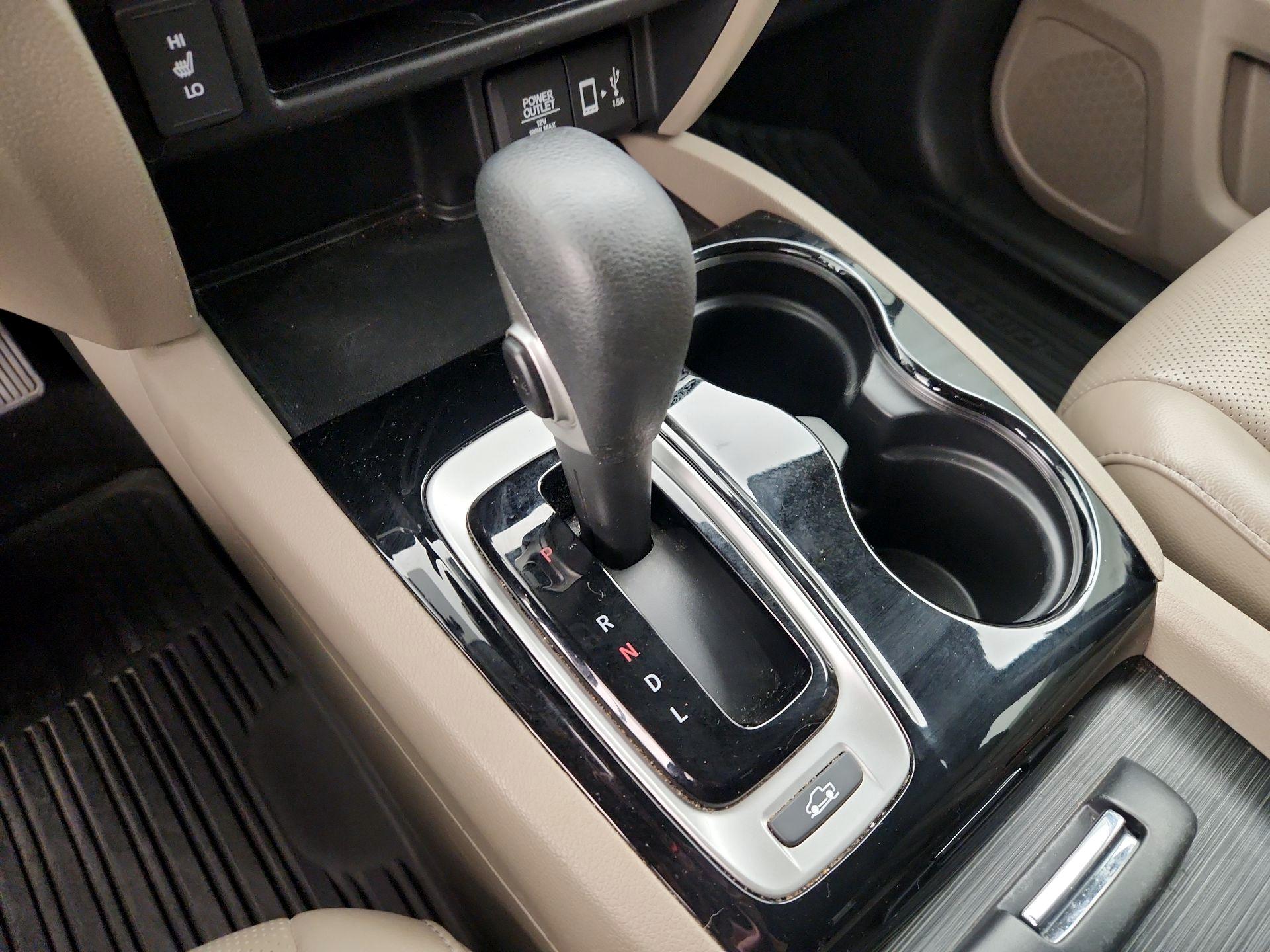 Thumbnail: 2019 Honda Ridgeline - 17