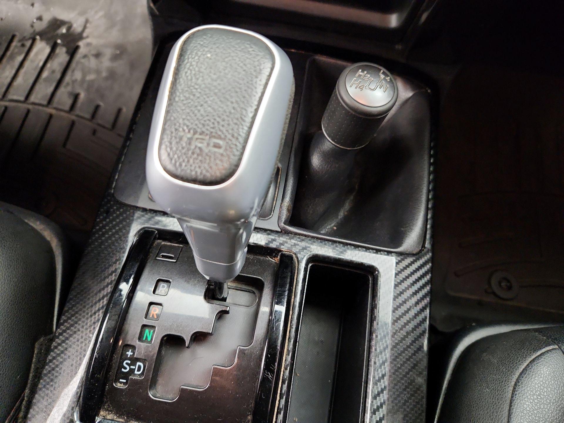 Thumbnail: 2021 Toyota 4Runner - 17