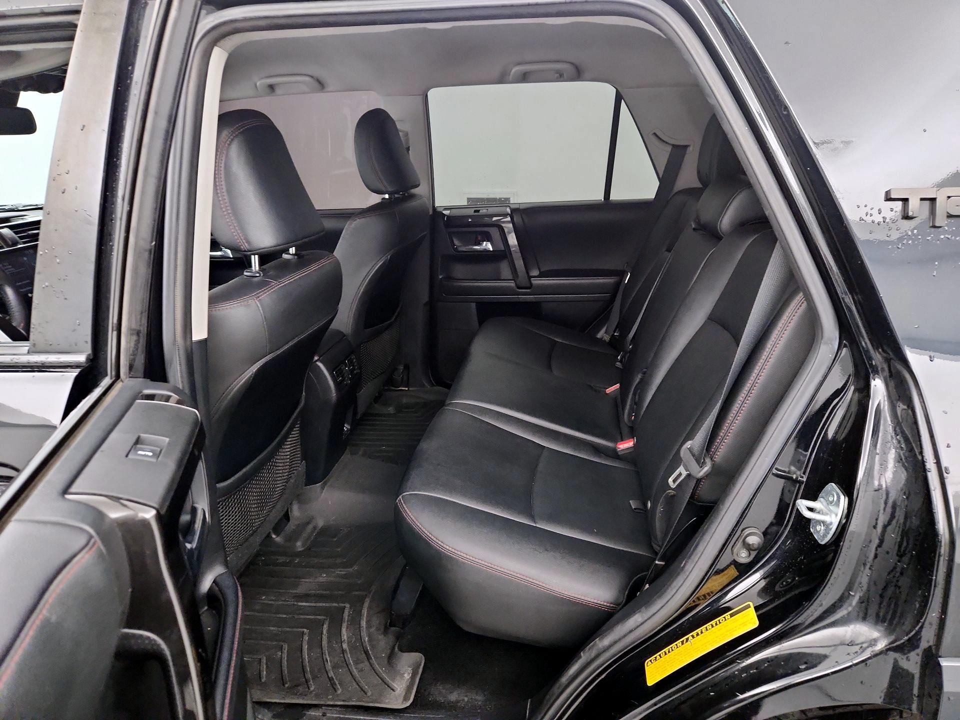 Thumbnail: 2021 Toyota 4Runner - 19