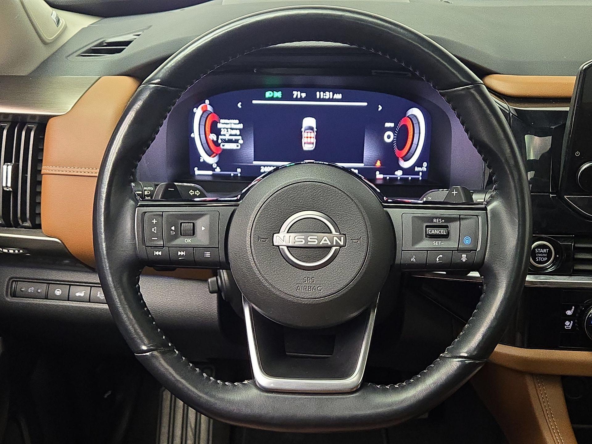 Thumbnail: 2023 Nissan Pathfinder - 10