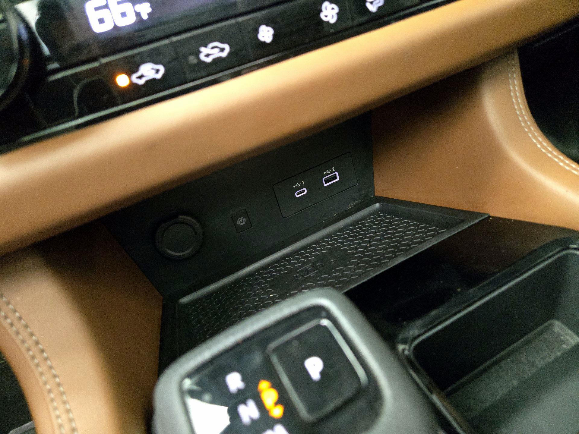 Thumbnail: 2023 Nissan Pathfinder - 19