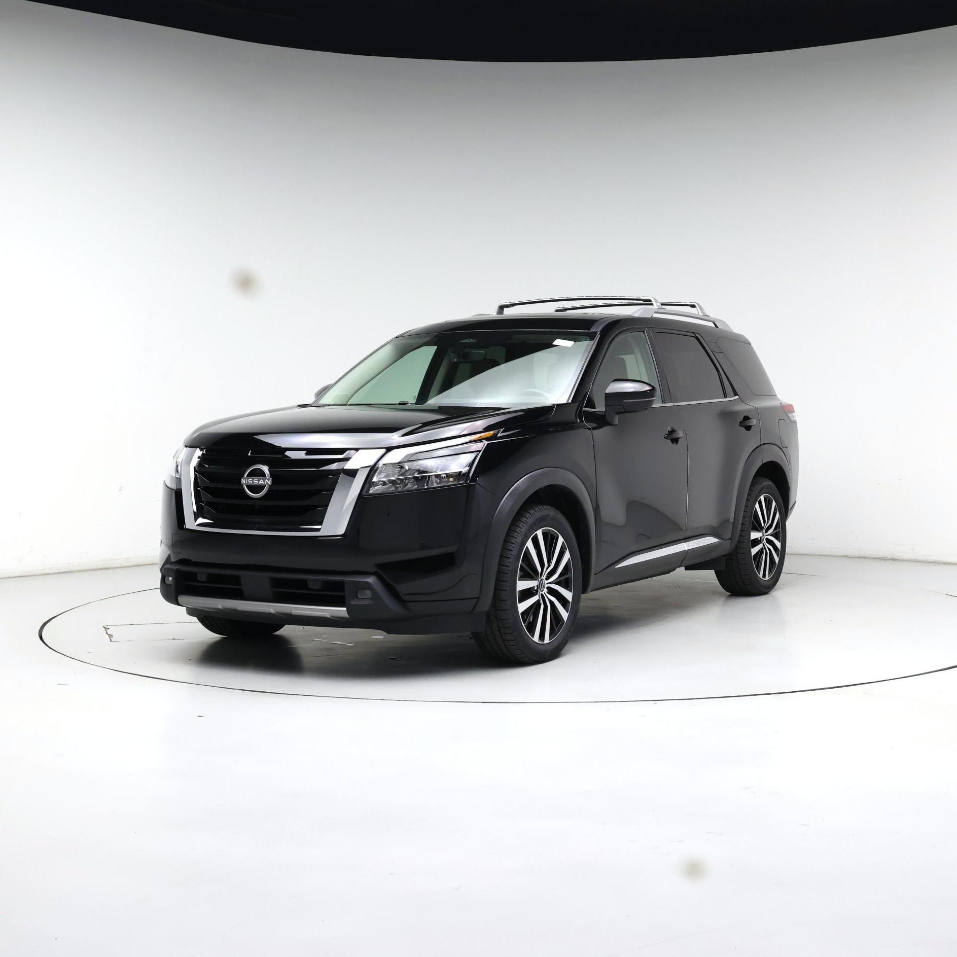 Thumbnail: 2023 Nissan Pathfinder - 4