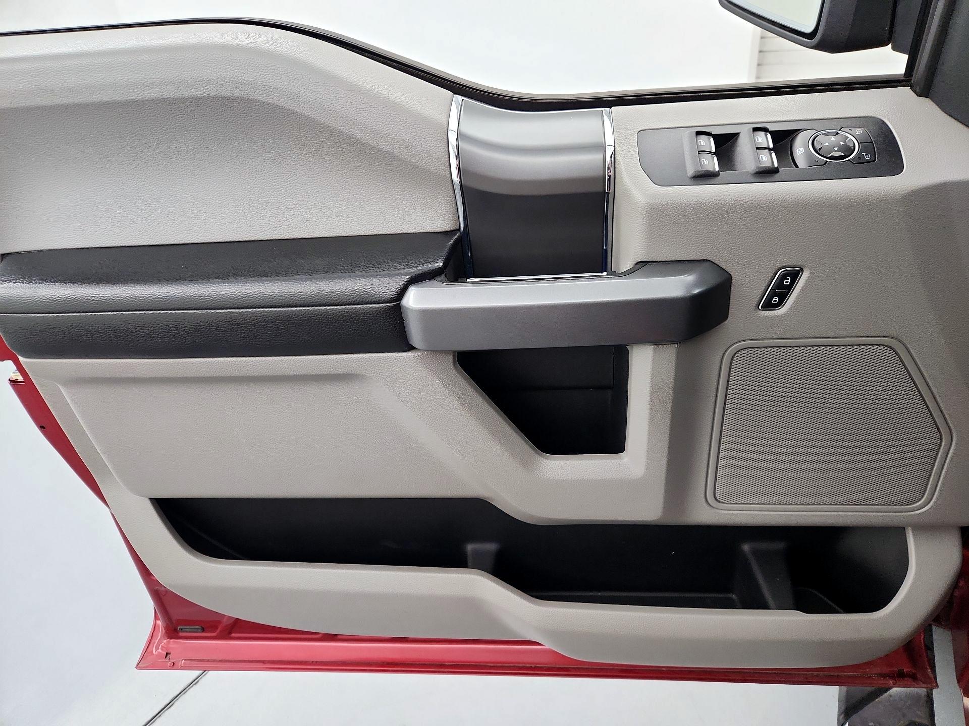 Thumbnail: 2016 Ford F-150 - 12