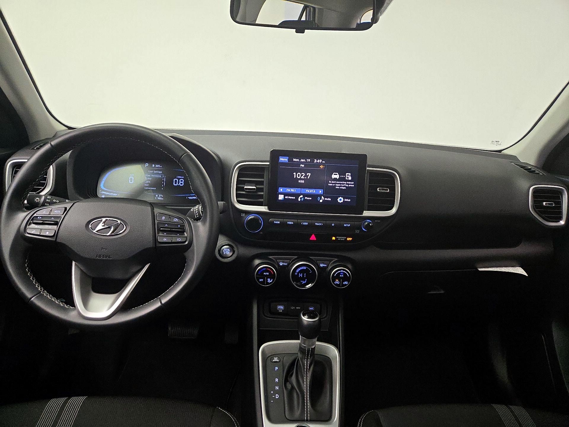 Thumbnail: 2024 Hyundai Venue - 9